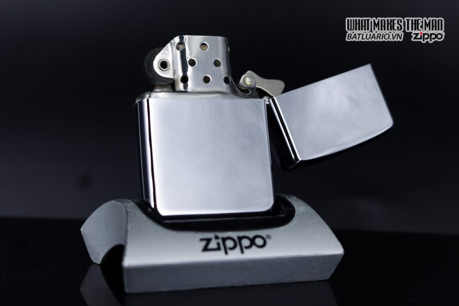 ZIPPO XƯA 1960 - TOWN & COUNTRY - SOUTH ATLANTIC FORCE