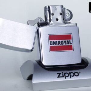 Alternative view of ZIPPO XƯA 1972 - UNIROYAL