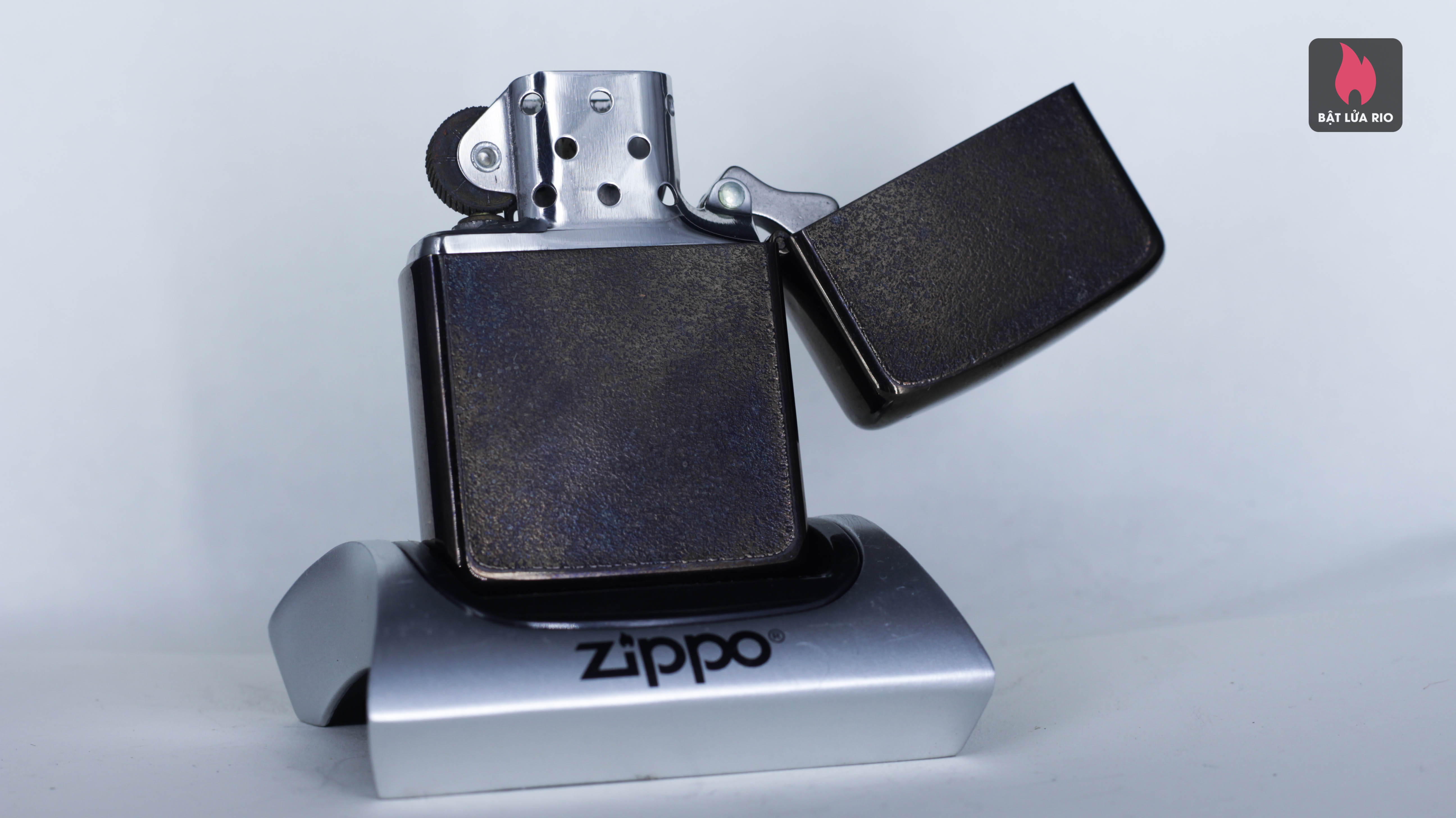 ZIPPO 1981 - ZIPPO BLACK