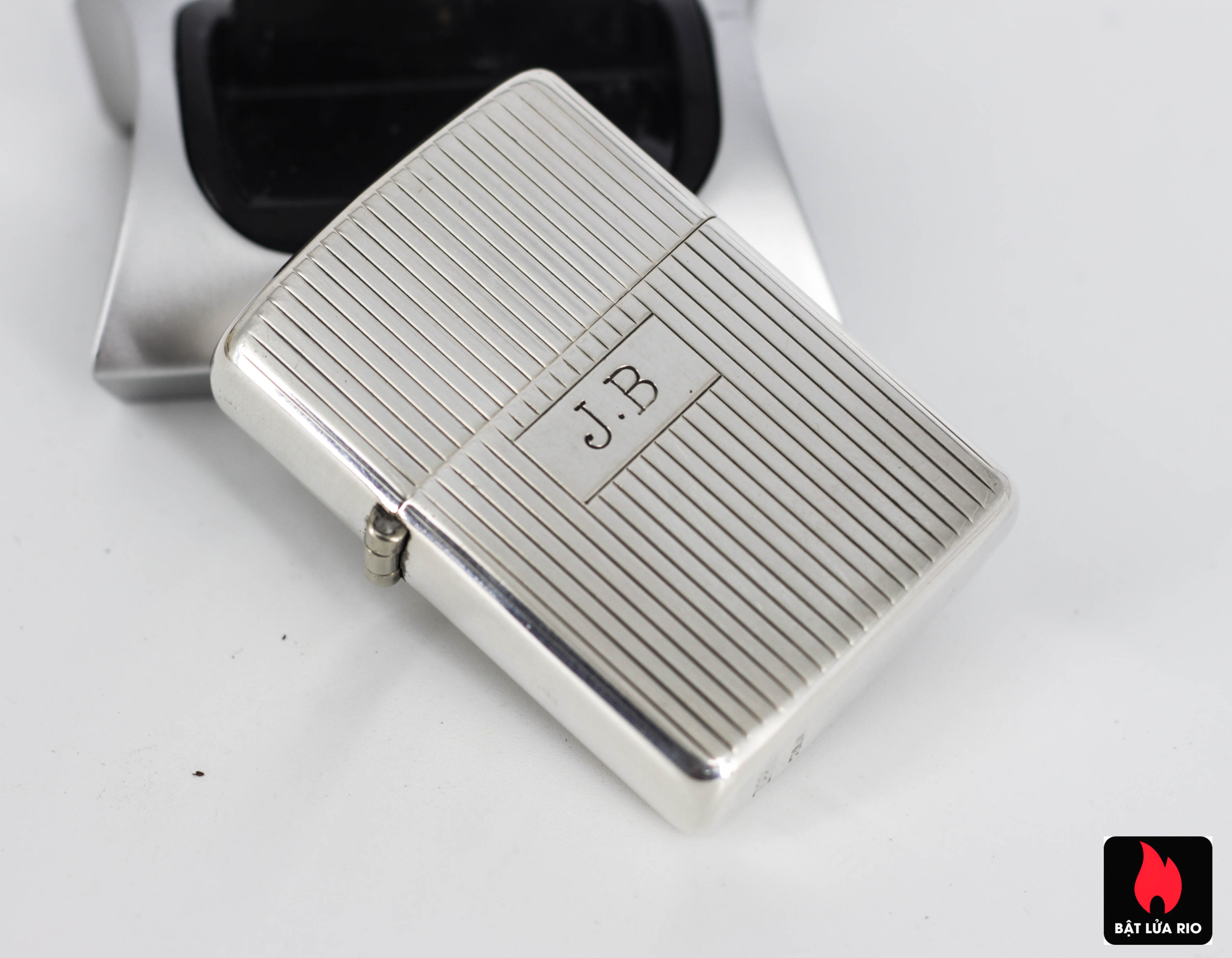 ZIPPO HIẾM – ZIPPO STERLING – BẠC KHỐI 1940S - J.B