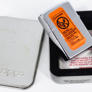 Zippo La Mã 1995 - Dead or Alive - Wanted Jesse James - Ảnh 6