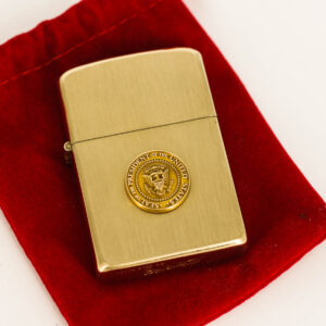 Alternative view of Zippo Xưa 1960s – Lyndon B. JohnSon – 10k Gold Filled - Bọc Vàng 10k