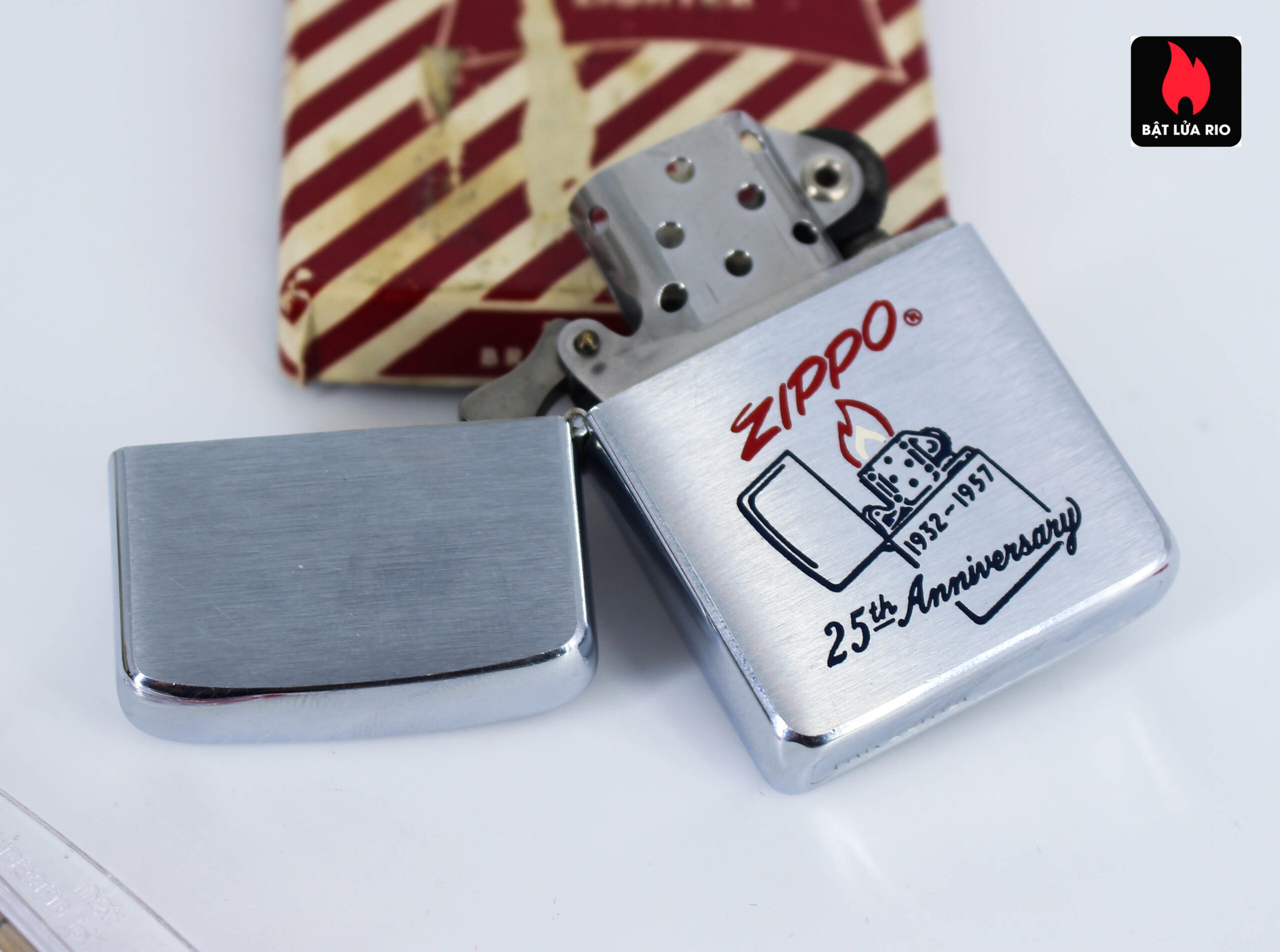 アンティーク 1932-1957 25th アニバーサリー ZIPPO Vietnam War アンティーク 1932-1957 25th アニバーサリー ZIPPO Vietnam War