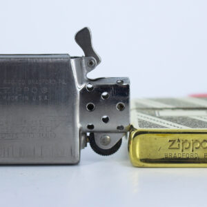 Zippo Xưa 1980 – Solid Brass – Elegance 3
