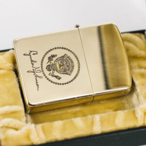 Zippo Xưa 1960s - Lyndon B. JohnSon - 10k Gold Filled 10