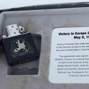 Zippo 2005 - WWII VE DAY & VJ DAY - Victory in Europe & Japan 6