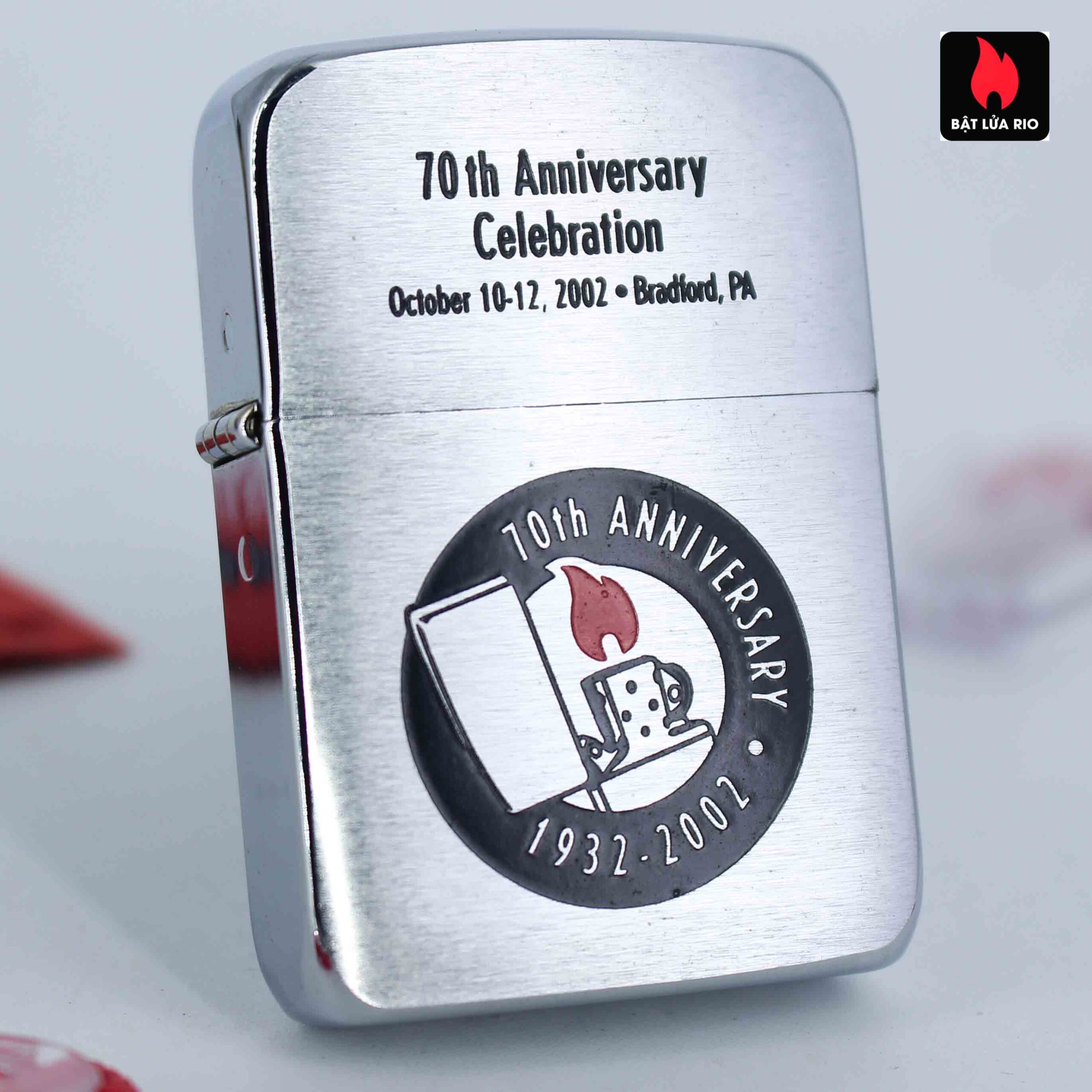 Zippo 2002 - 70th Anniversary Celebration