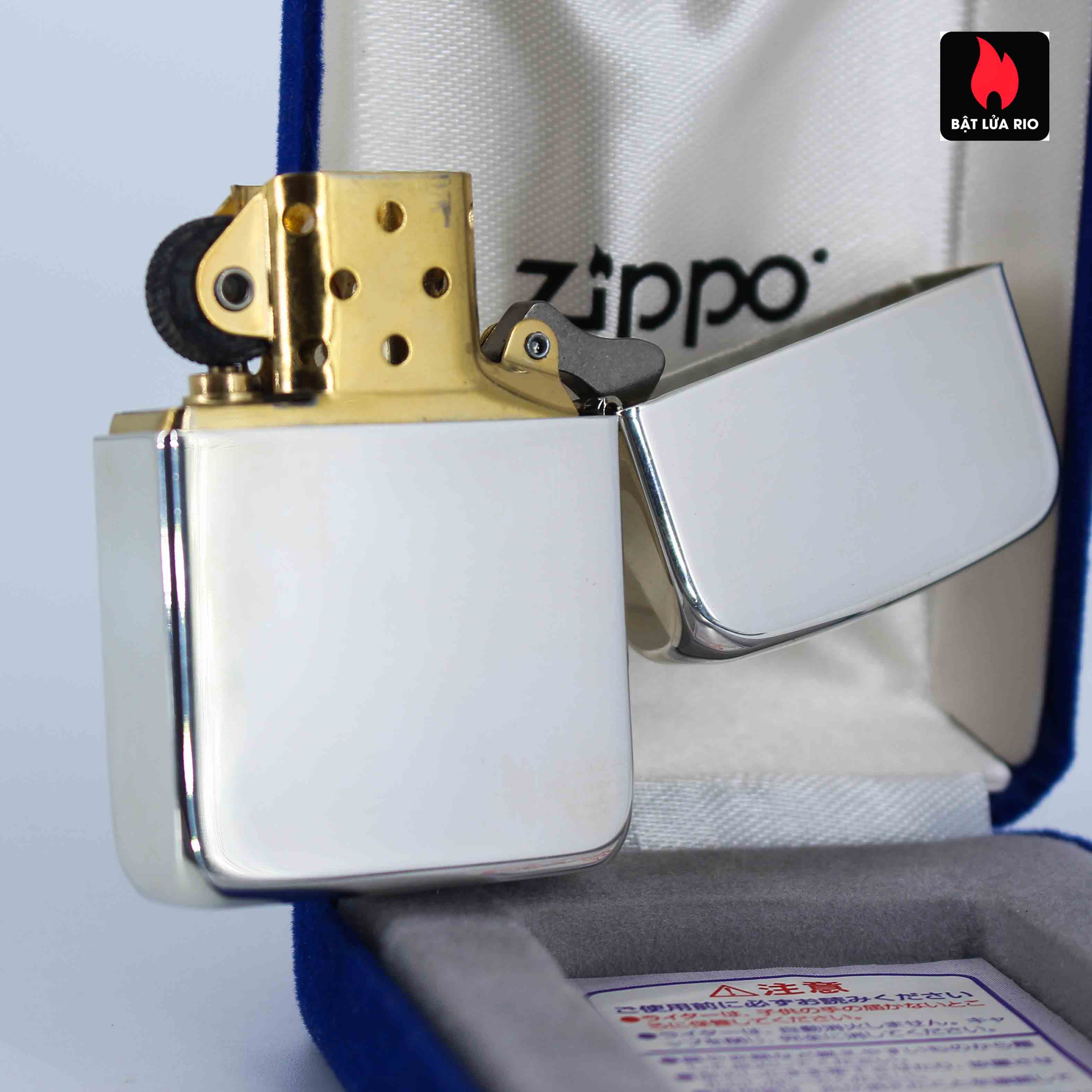 Zippo 2004 - Sterling Silver - D.A MacARTHUR 8