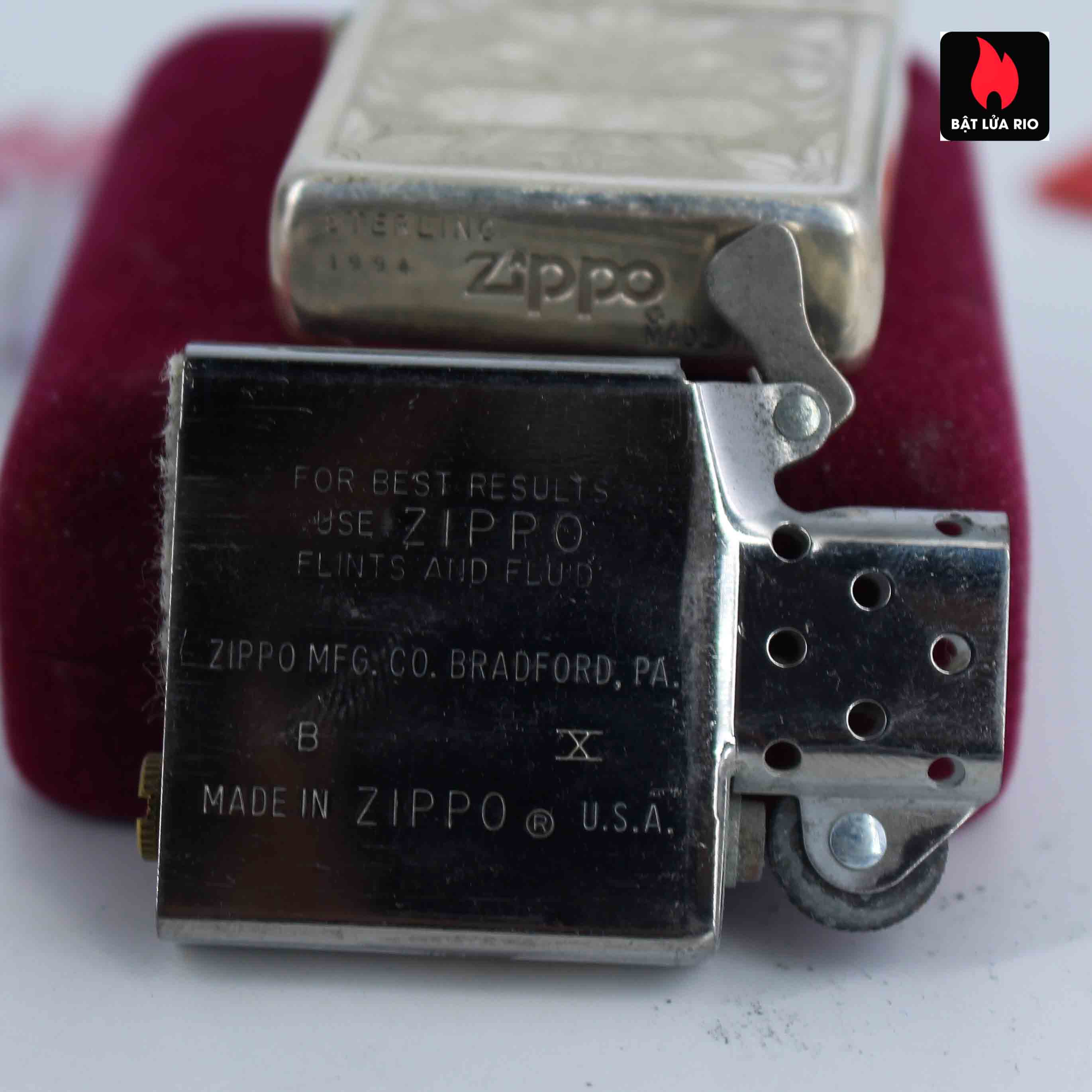 Zippo La Mã 1994 - Sterling Silver - Zippo Sterling Floral 10