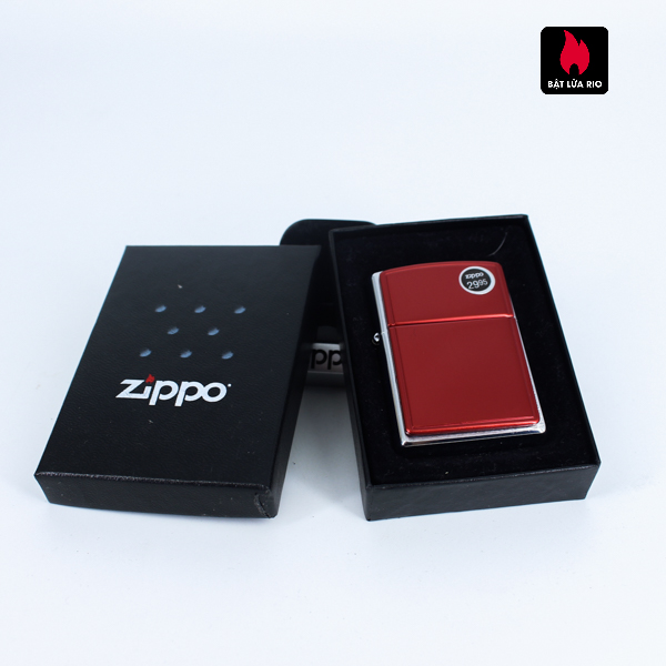 Zippo 2002 - Red Anodized Aluminum 1