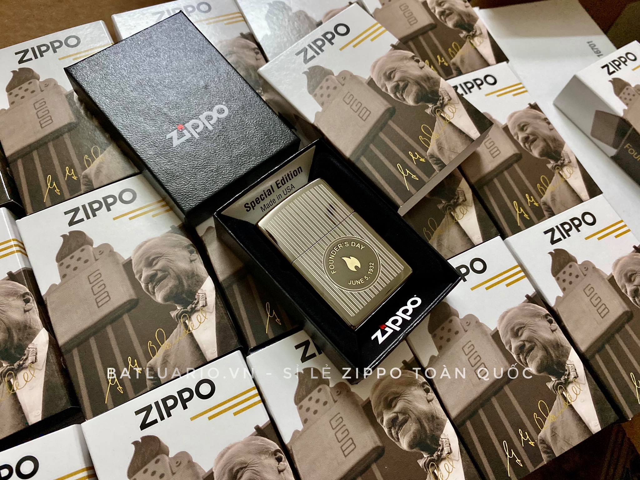 Zippo 49629 - Zippo Founder's Day 2021 Black Ice 24