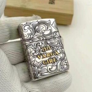 Zippo Armor® Sterling Silver - Zippo Vỏ Dày Bạc Nguyên Khối 1935 Windy Varga Girl - Họa Tiết Dát Vàng 24K Thủ Công 3