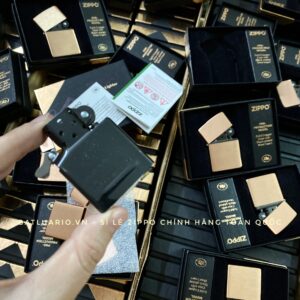 Zippo 48107 - Zippo Solid Copper - Zippo Copper Case With Black Coated Stainless Steel Insert - Zippo Đồng Đỏ Nguyên Khối 2022 56