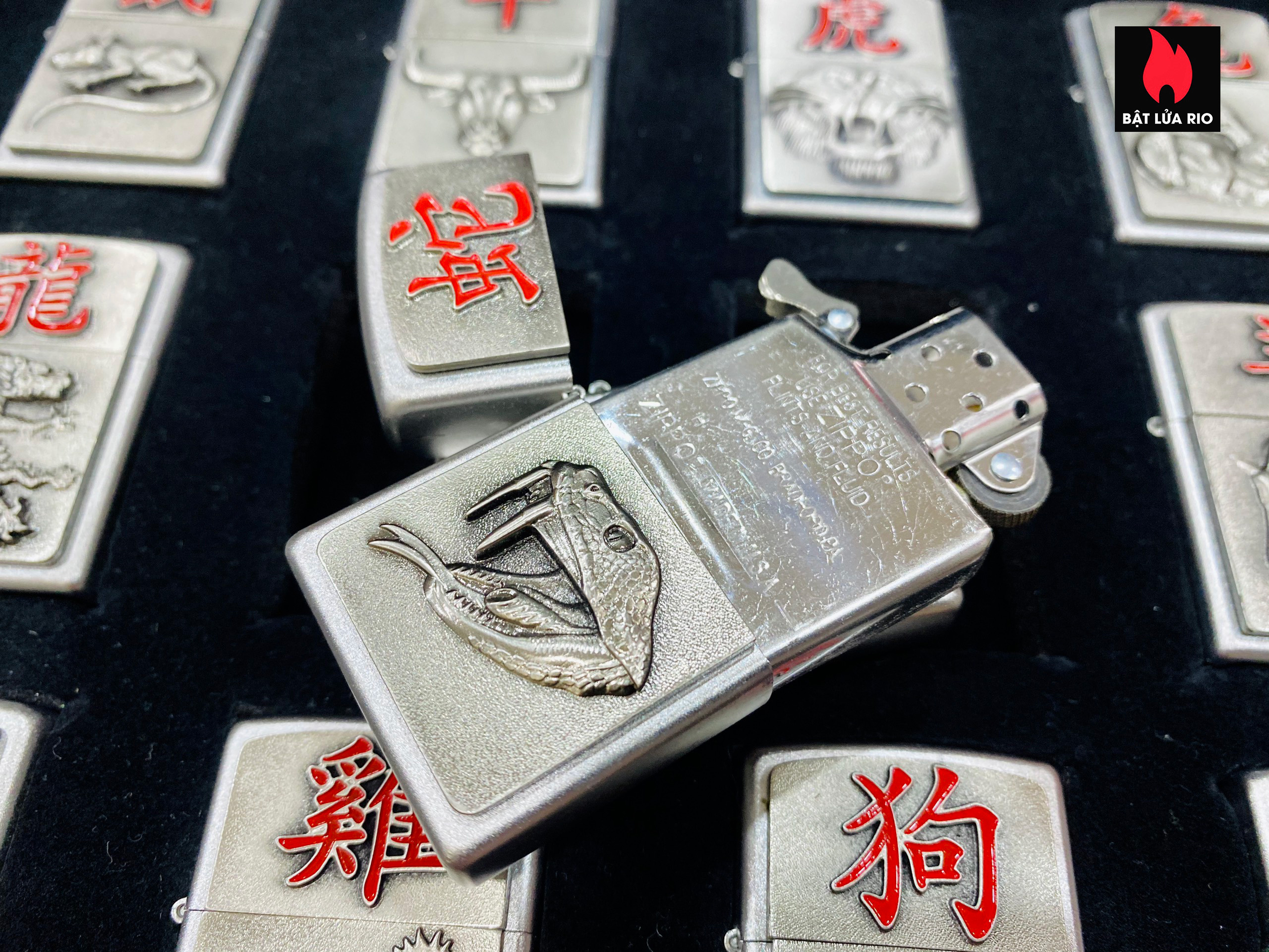 Zippo Set 2010-2011 – Zippo Lighter Collection Chinese Zodiac Set – 12 Con Giáp Châu Á 46