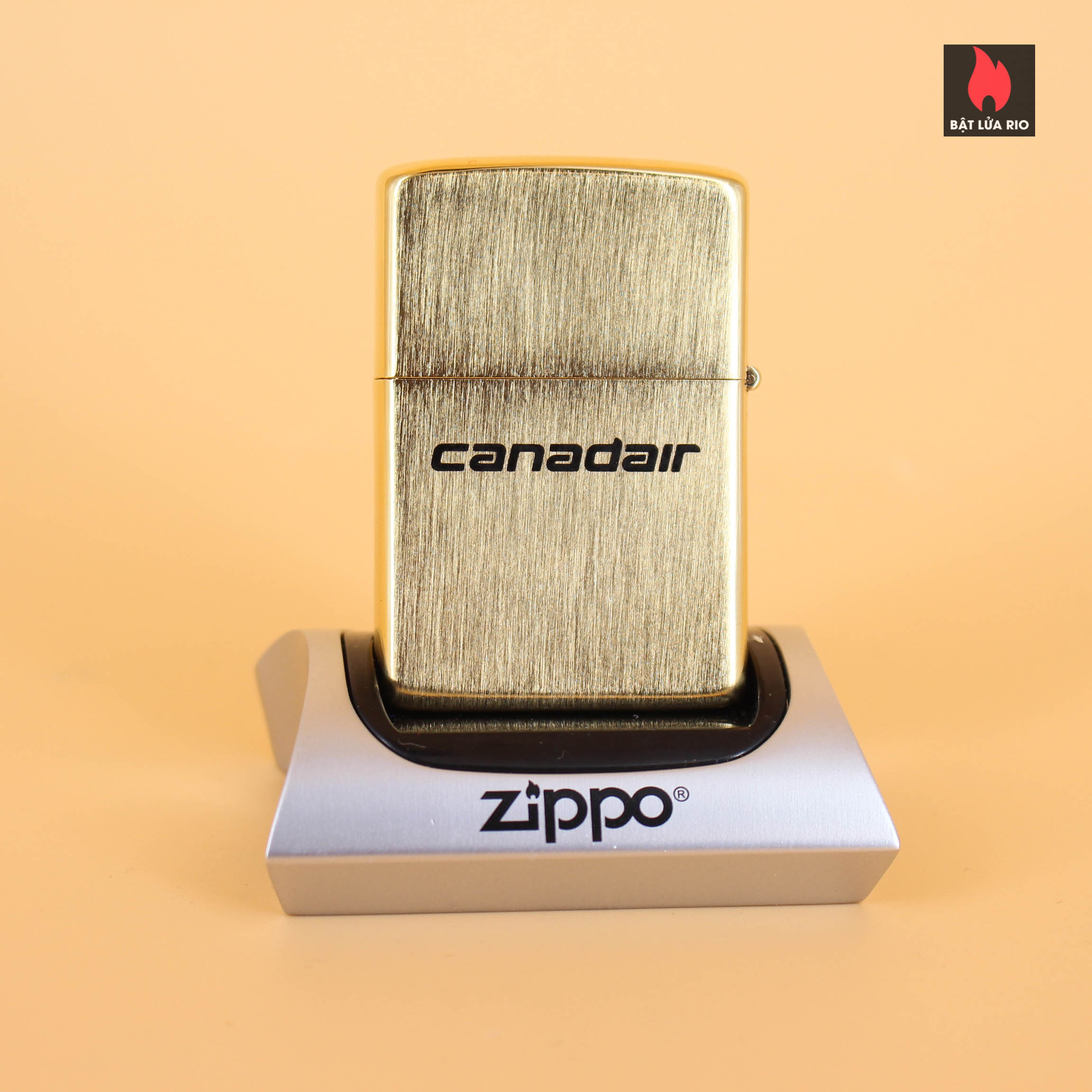 Zippo Xưa 1980 - Golden Elegance - Vertical Bark 2