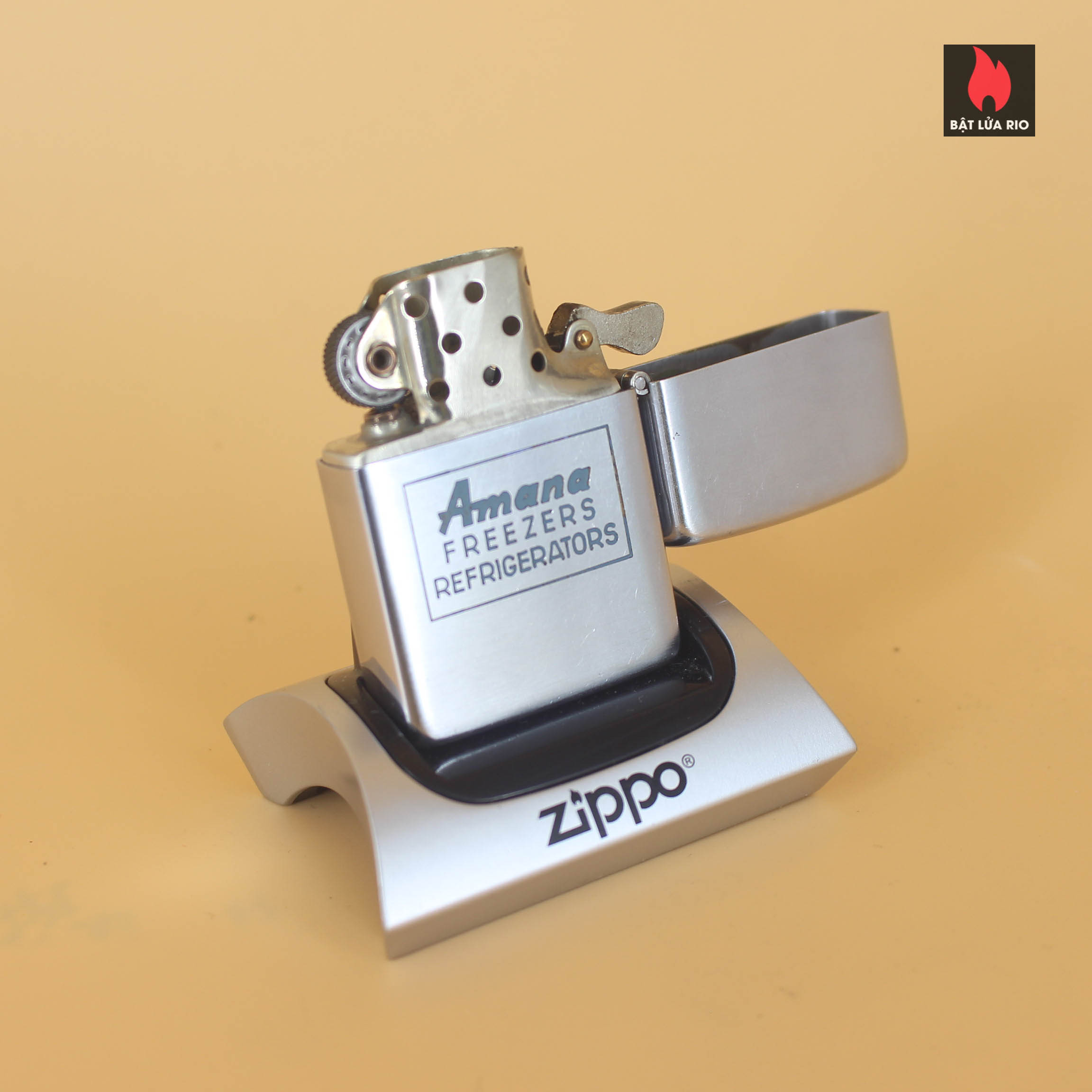 Zippo Xưa 1949-1950 – Amana Freezers 2