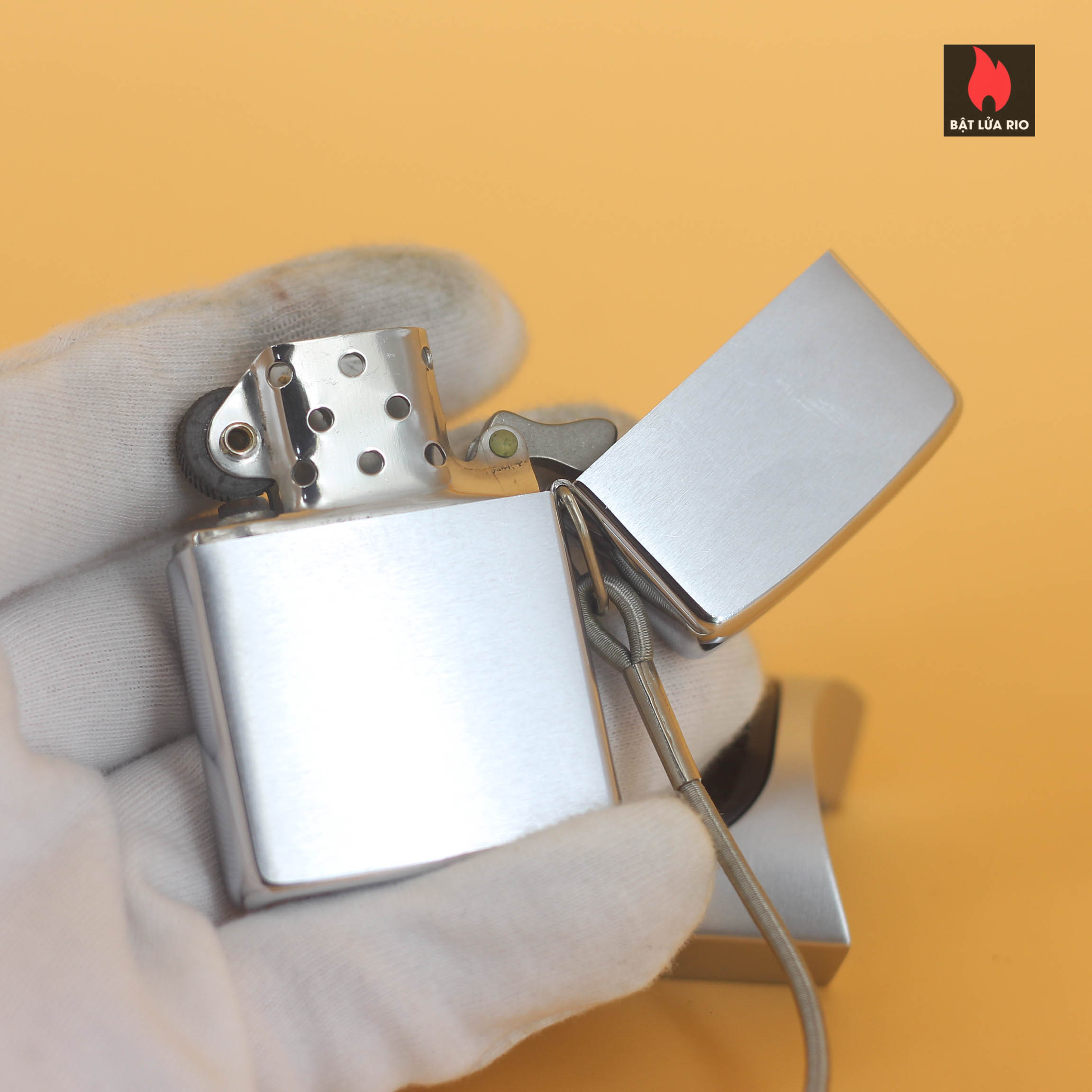 Zippo Xưa 1959 – Brushed Chrome – Lossproof – Plain 8