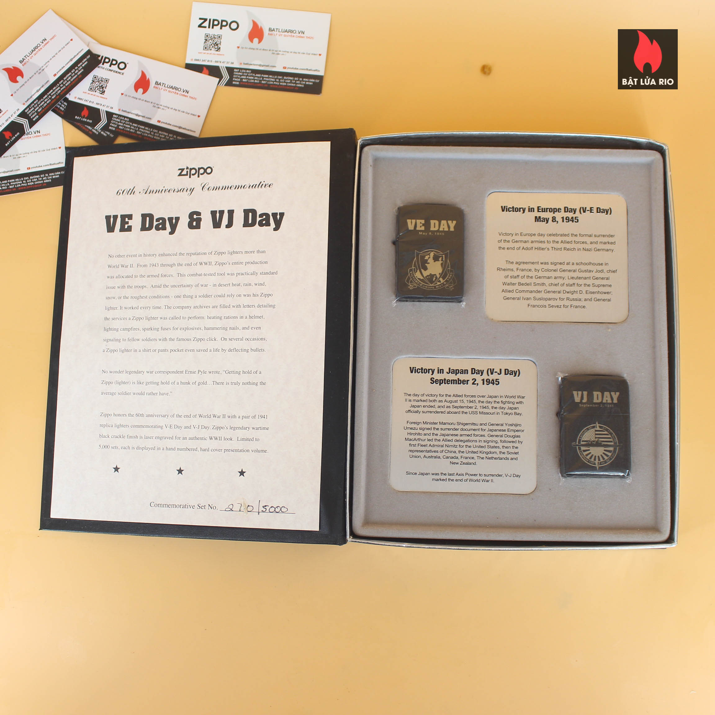 Set Zippo 2005 – Victory in Europe & Japan – WWII VE DAY & VJ DAY – 60th Anniversary