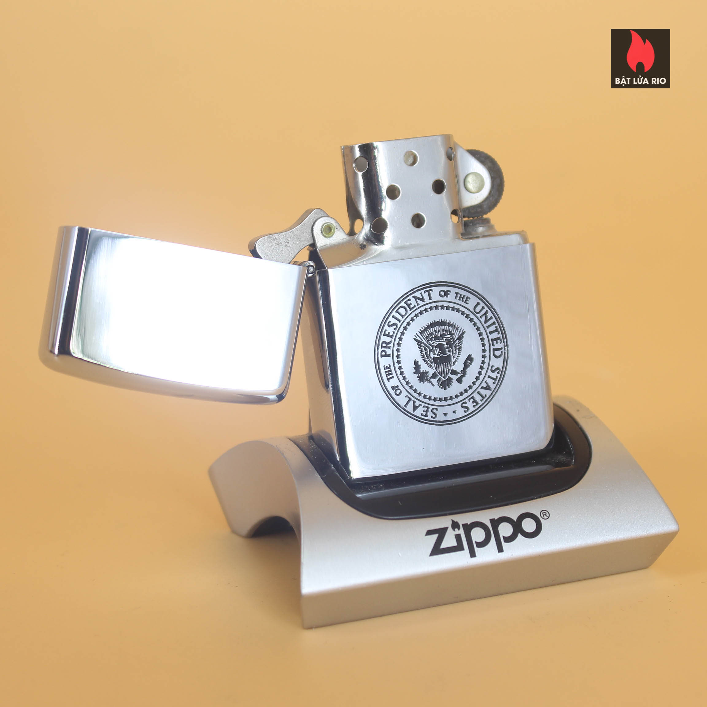 Zippo Xưa 1976 – Seal Of The President Of The United States - Army One 2