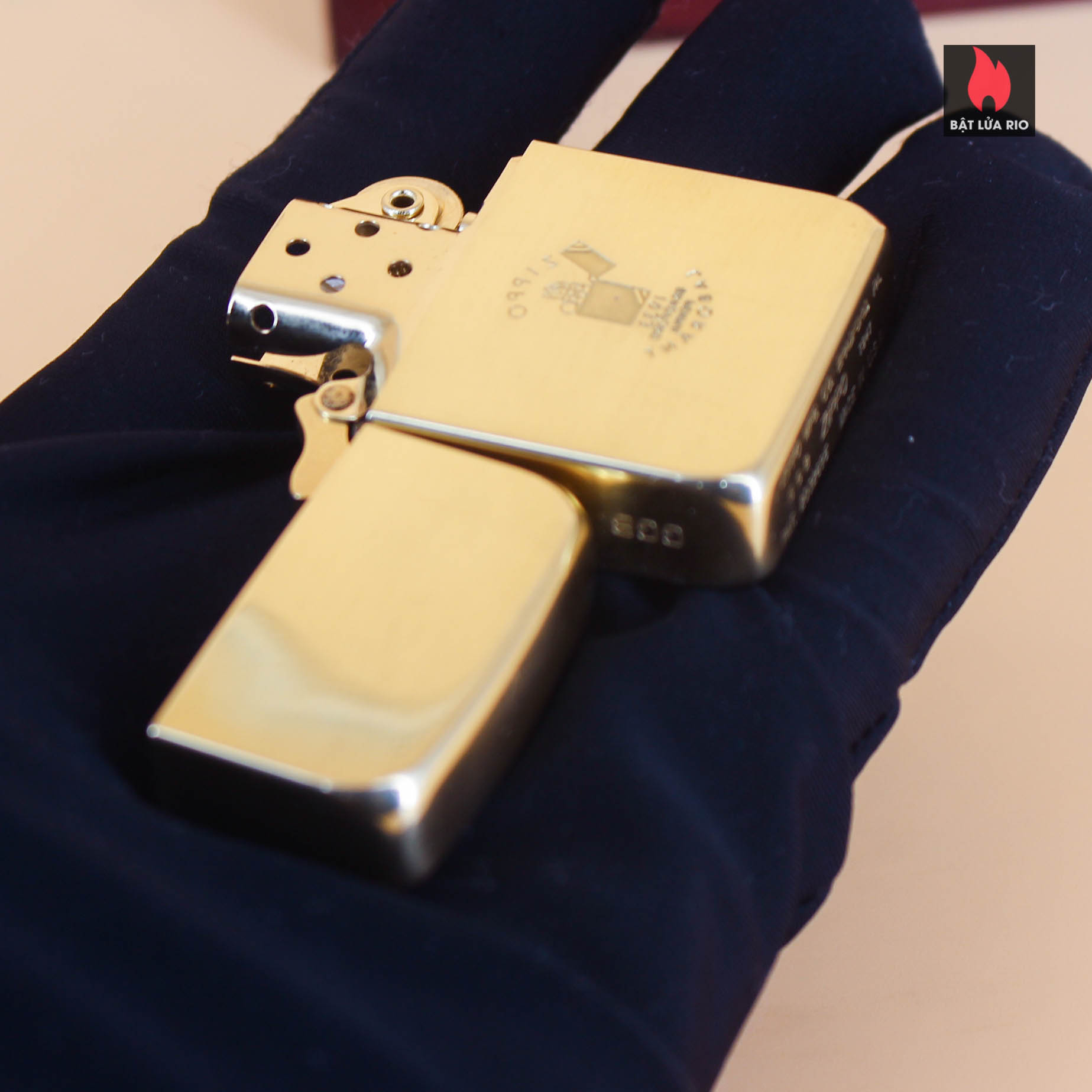 HIẾM - SIÊU PHẨM Zippo vàng nguyên khối Solid Gold 18K – Zippo Signet Lighter 18K Solid Gold - GGB 1941 - Giới hạn 300 chiếc trên toàn thế giới - Limited 24/300 5