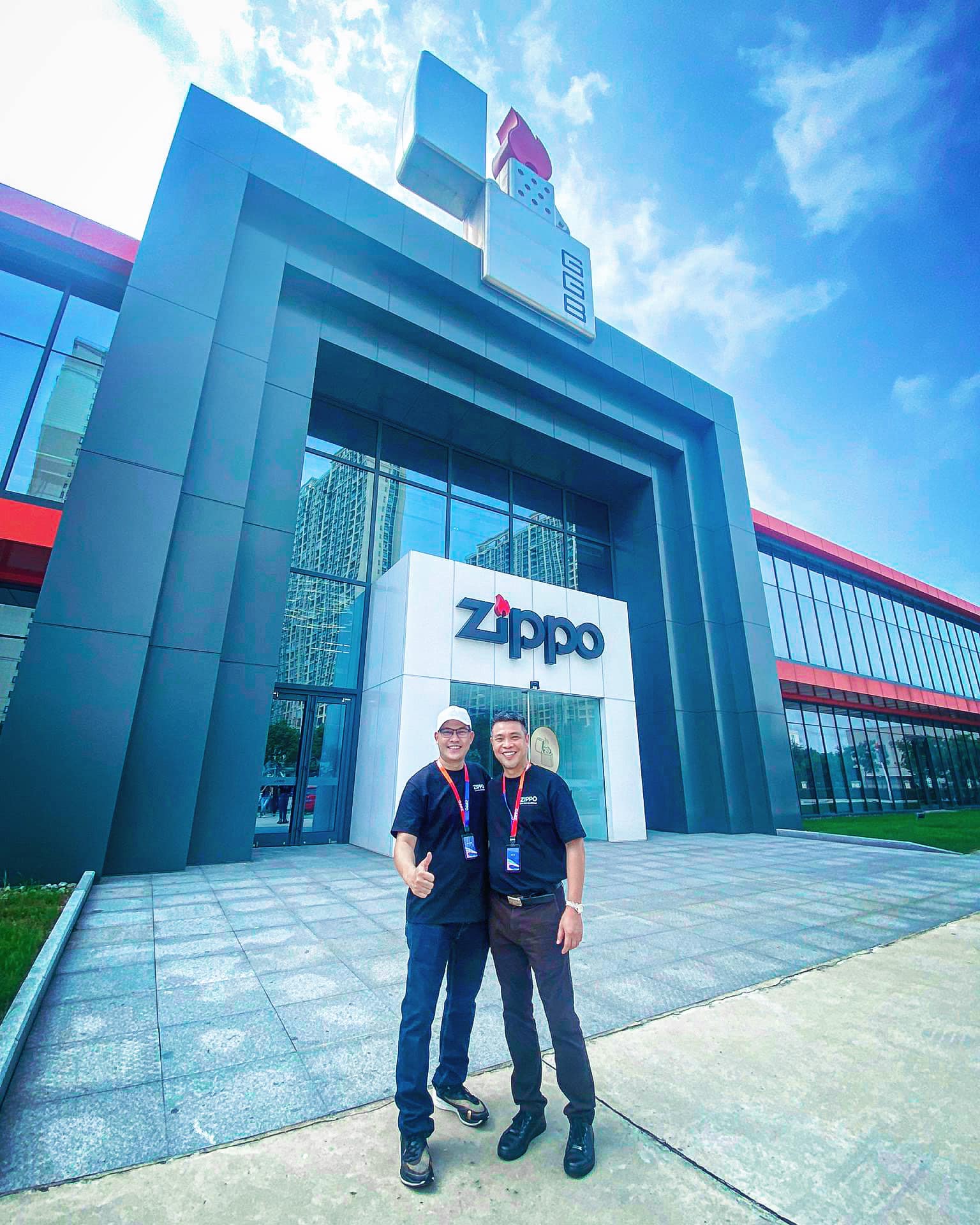 2023 Zippo Asia Sales Meeting - Hội Nghị Khách Hàng Zippo Châu Á 2023 - Tham quan nhà máy trang trí và Trung tâm Sáng tạo Zippo tại Thượng Hải 4