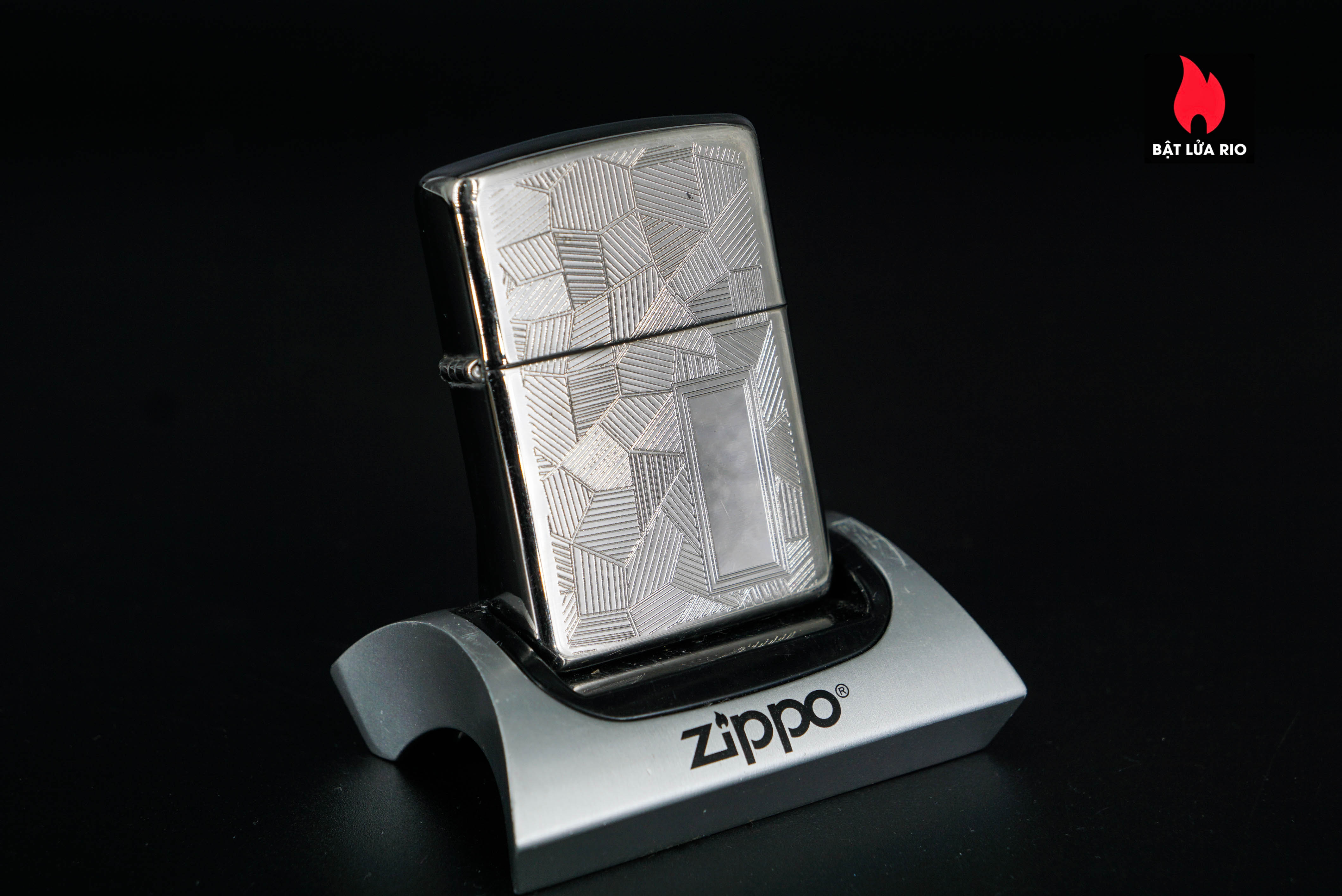 Zippo La Mã 1996 – Silver Plate – Shimmer