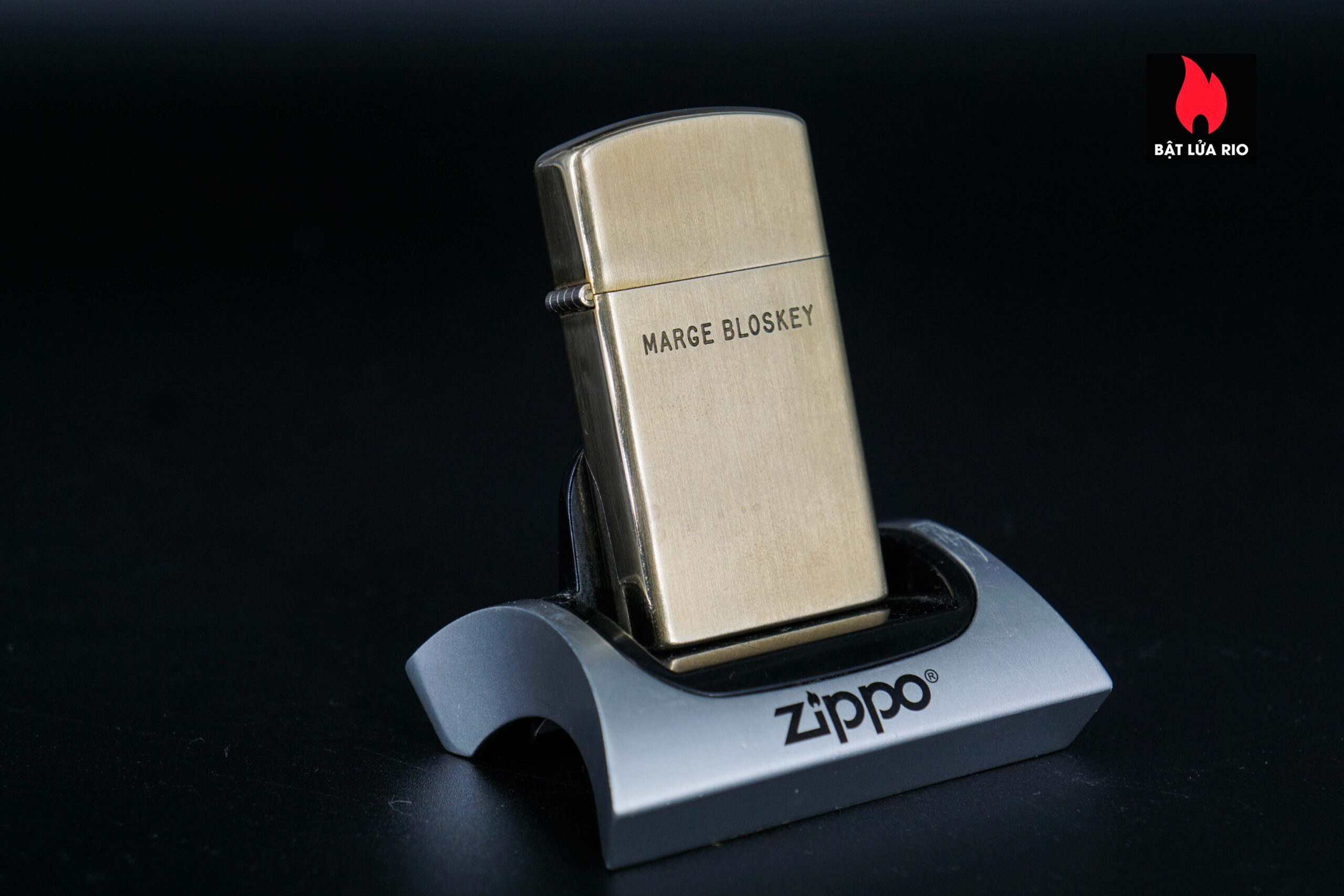 Zippo Slim Xưa 1960 – 10k Gold Filled – Marge Bloskey