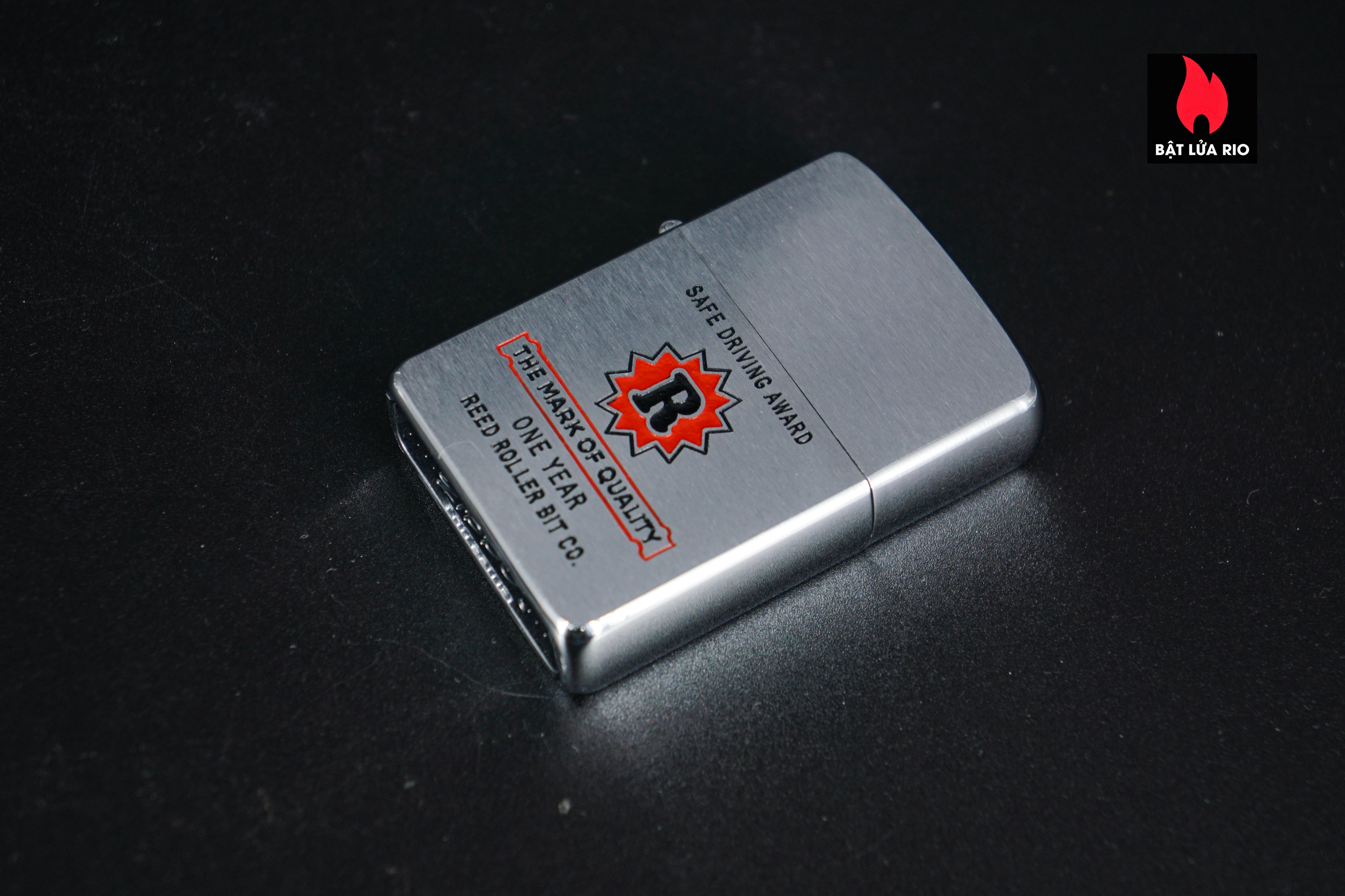 Zippo Xưa 1958 – The Mark Of Quality 10
