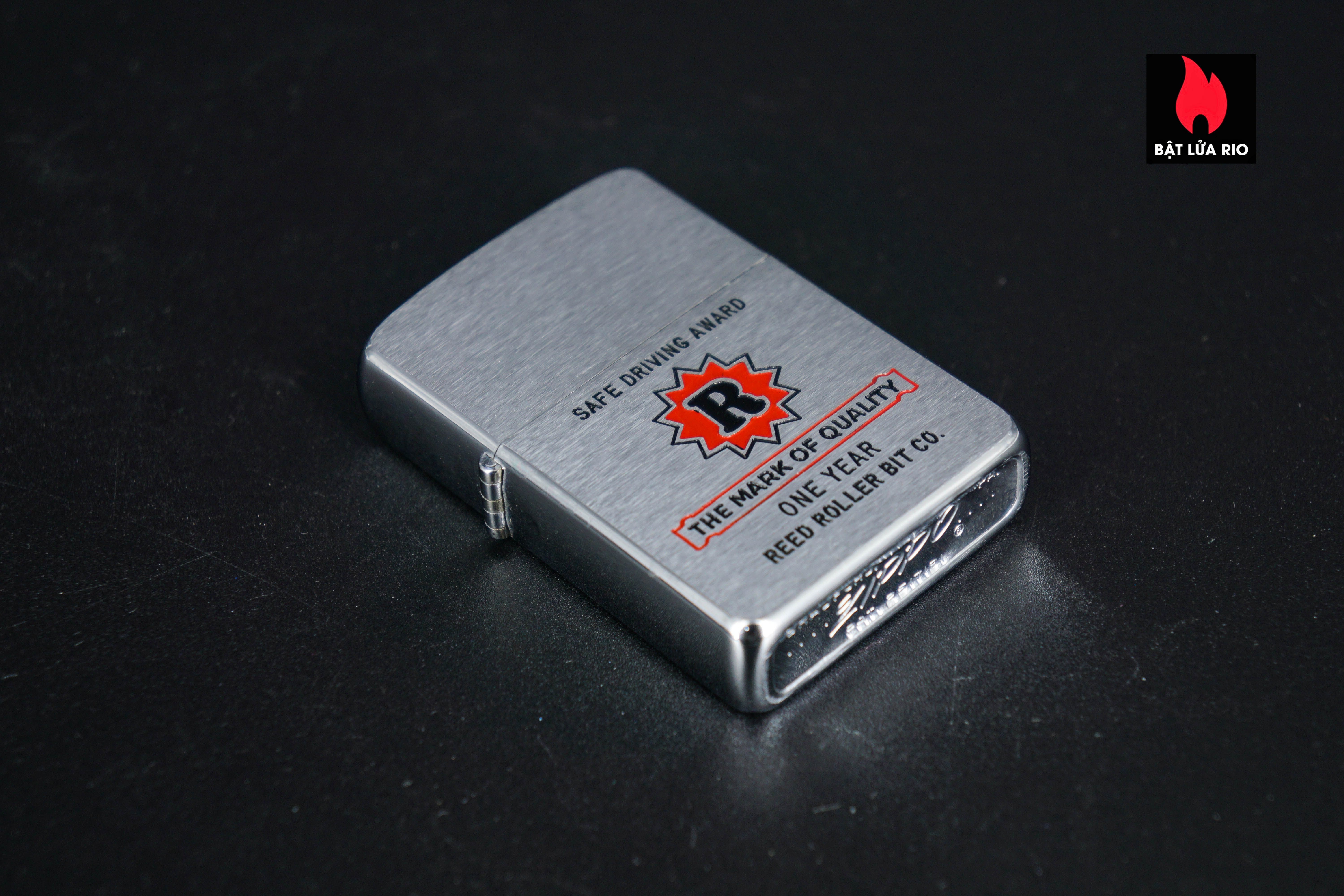 Zippo Xưa 1958 – The Mark Of Quality 9