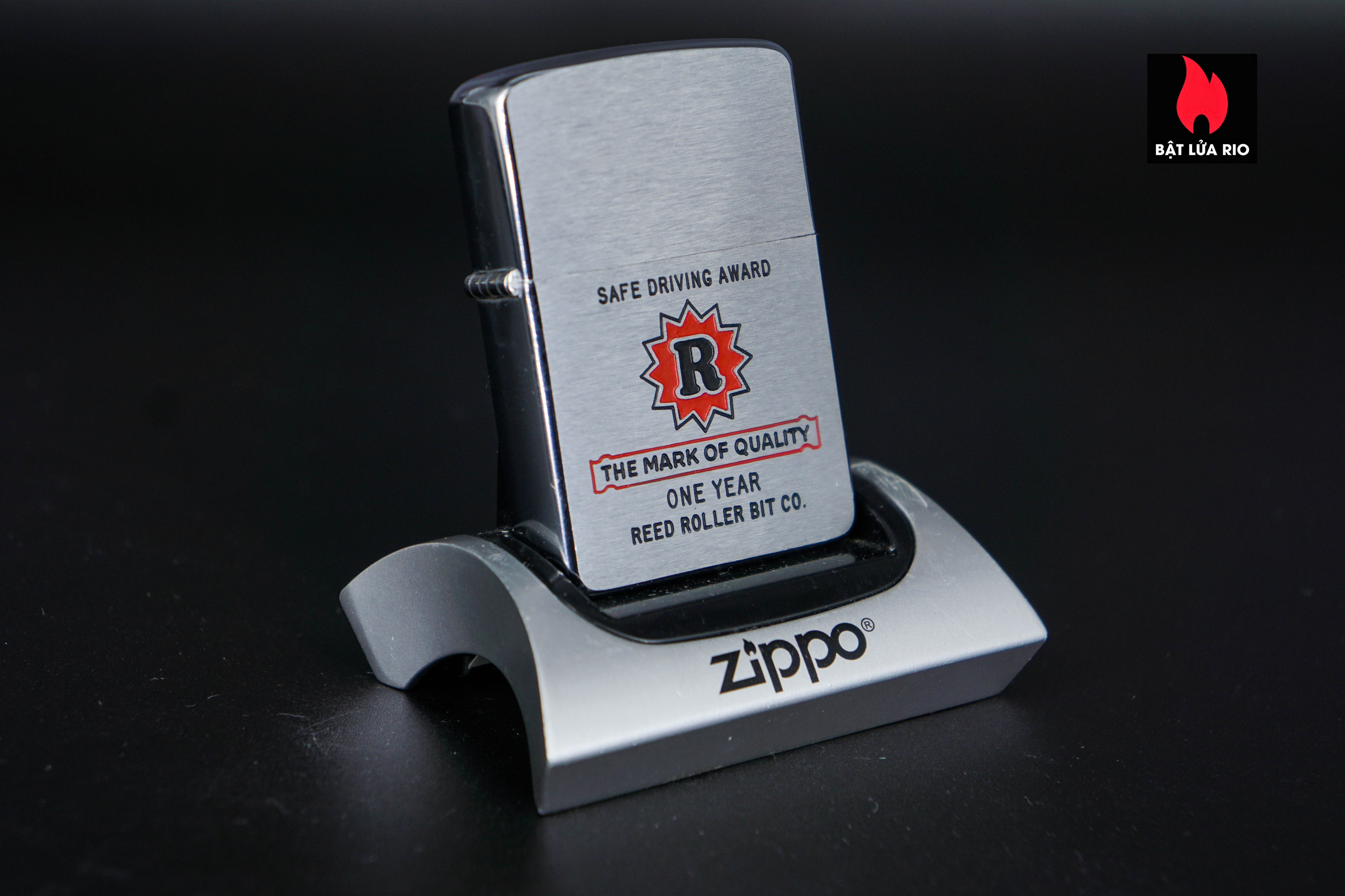 Zippo Xưa 1958 – The Mark Of Quality