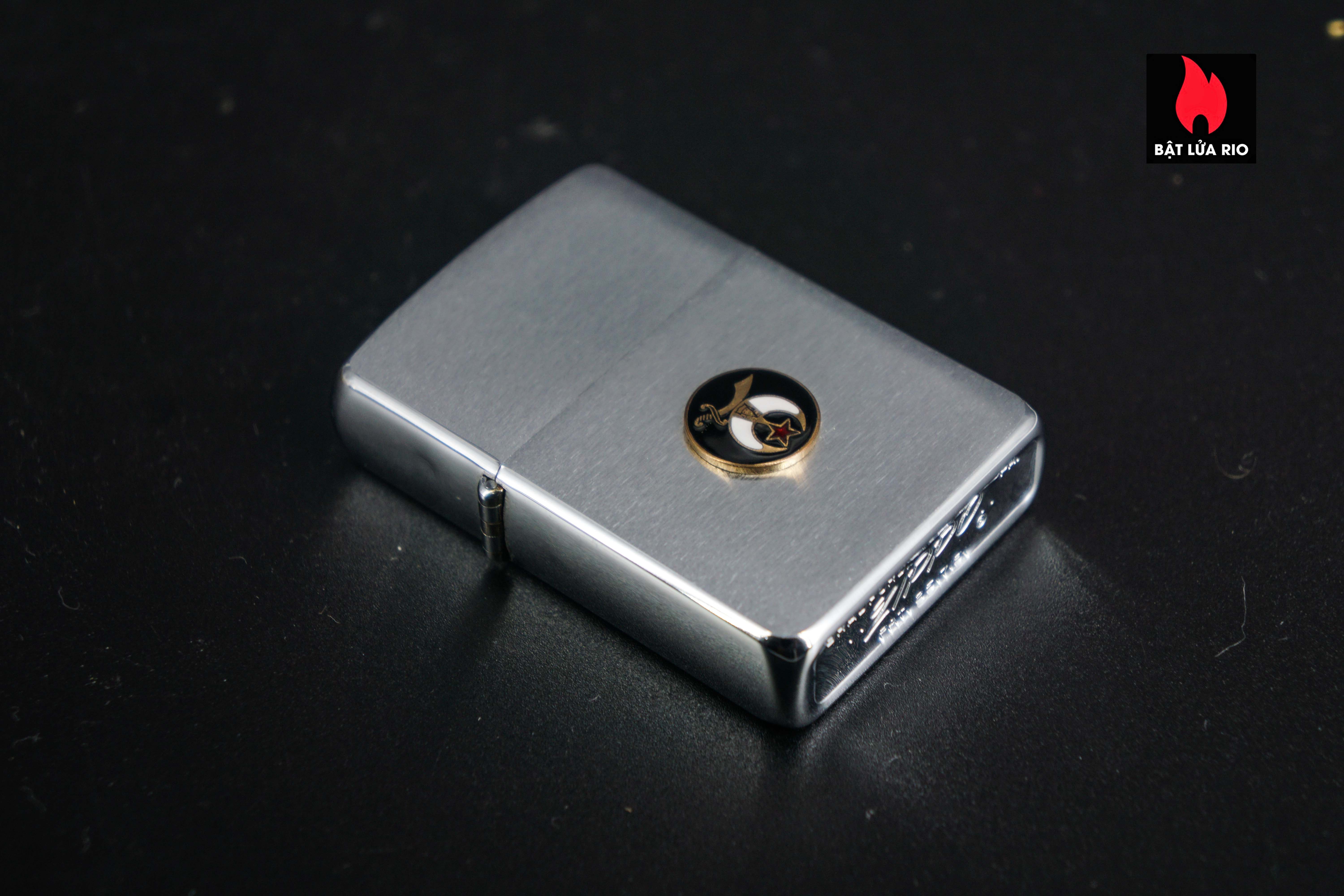Zippo Xưa 1962 – No.280 – Shrine 12