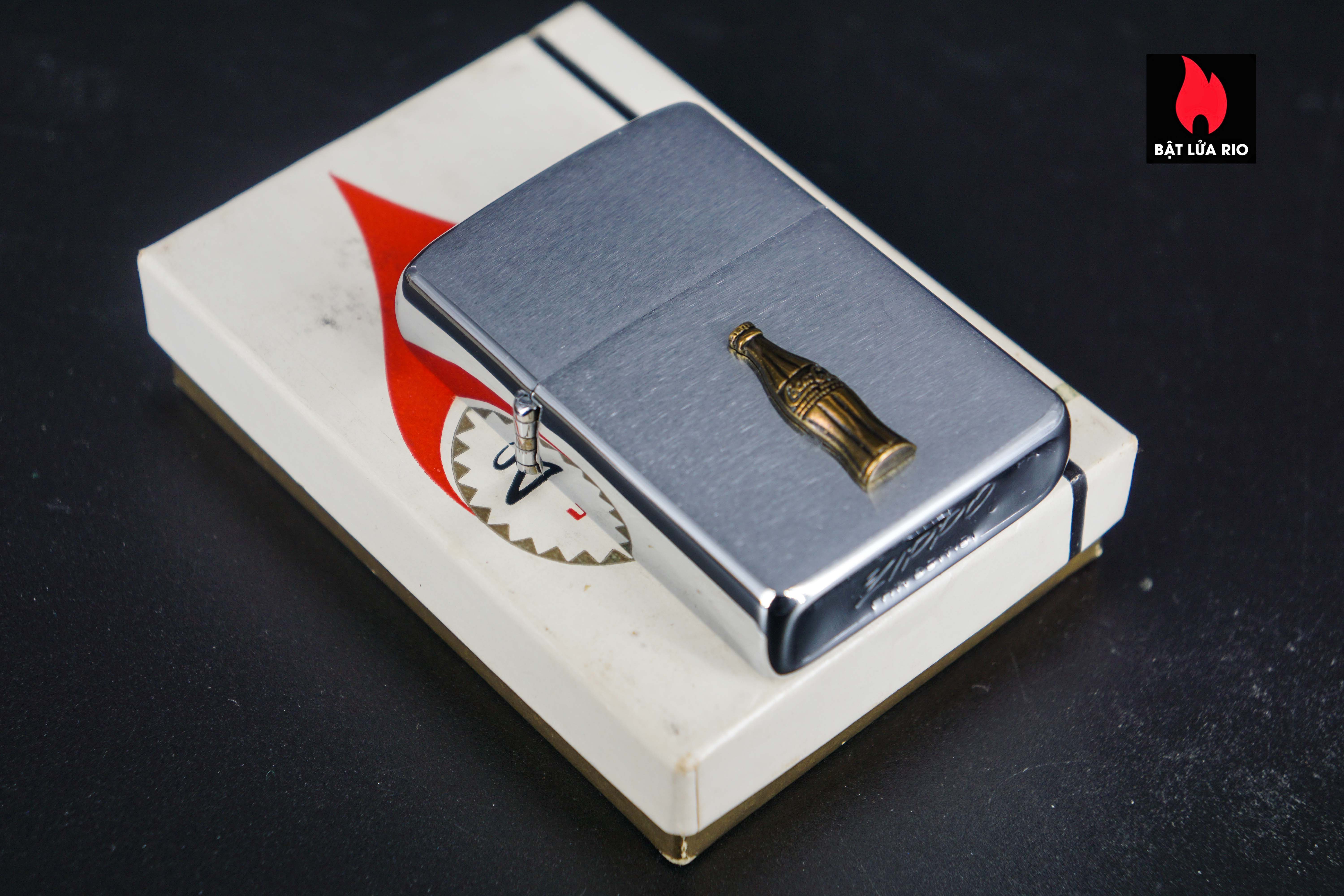 Zippo Xưa 1964 – Cocacola Emblem 9