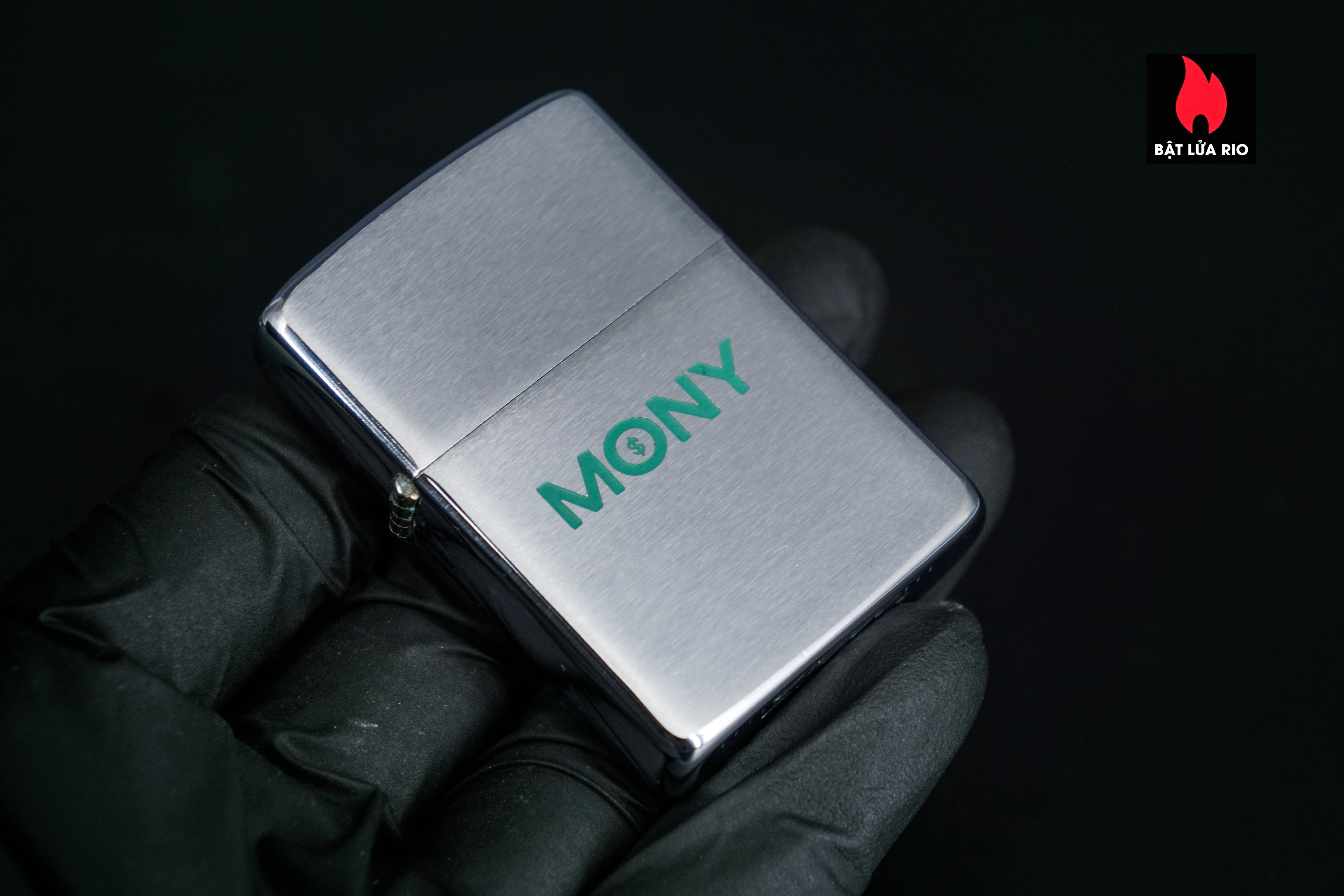 Zippo Xưa 1967 – Mony 13