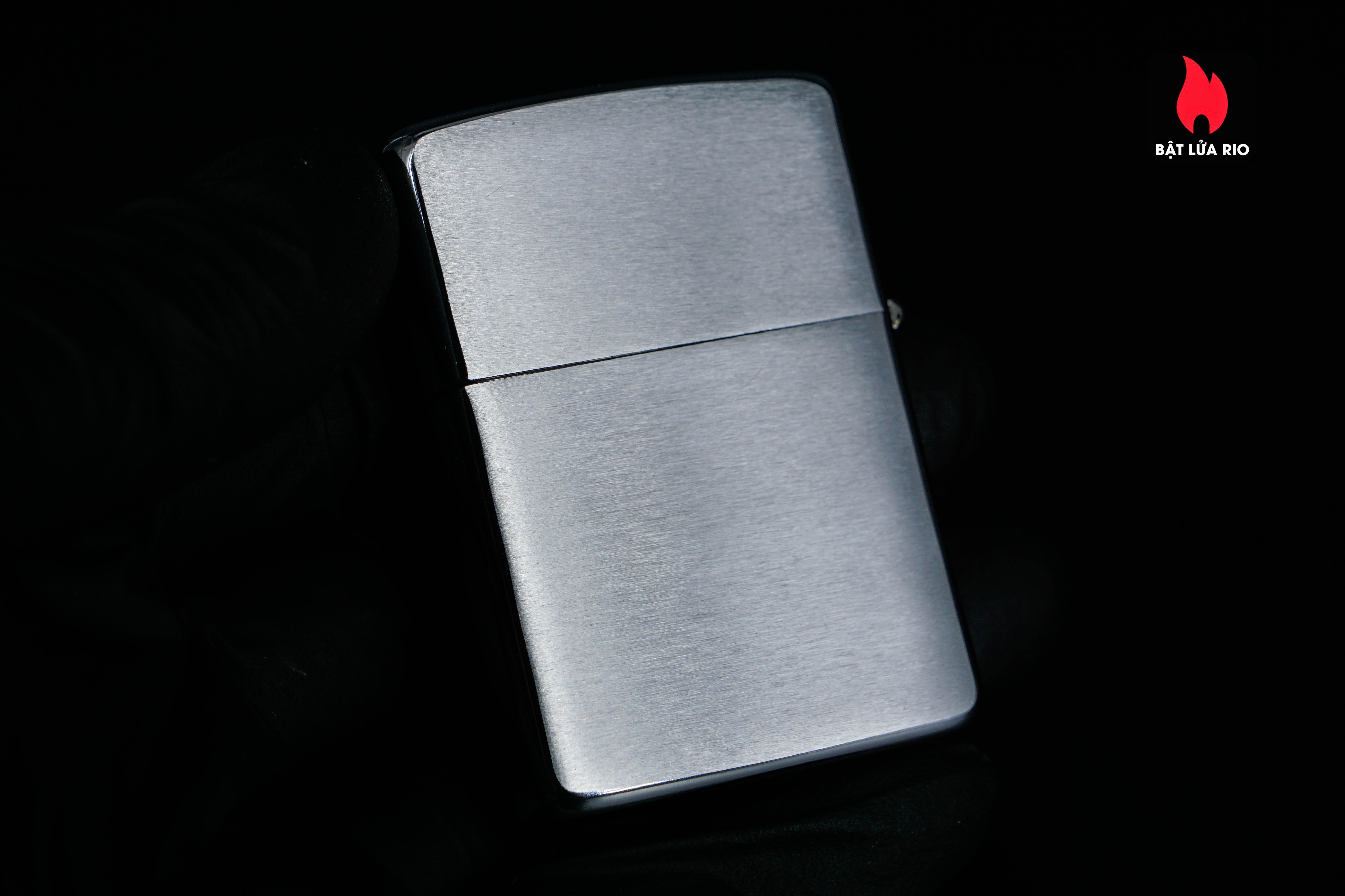 Zippo Xưa 1967 – Mony 5