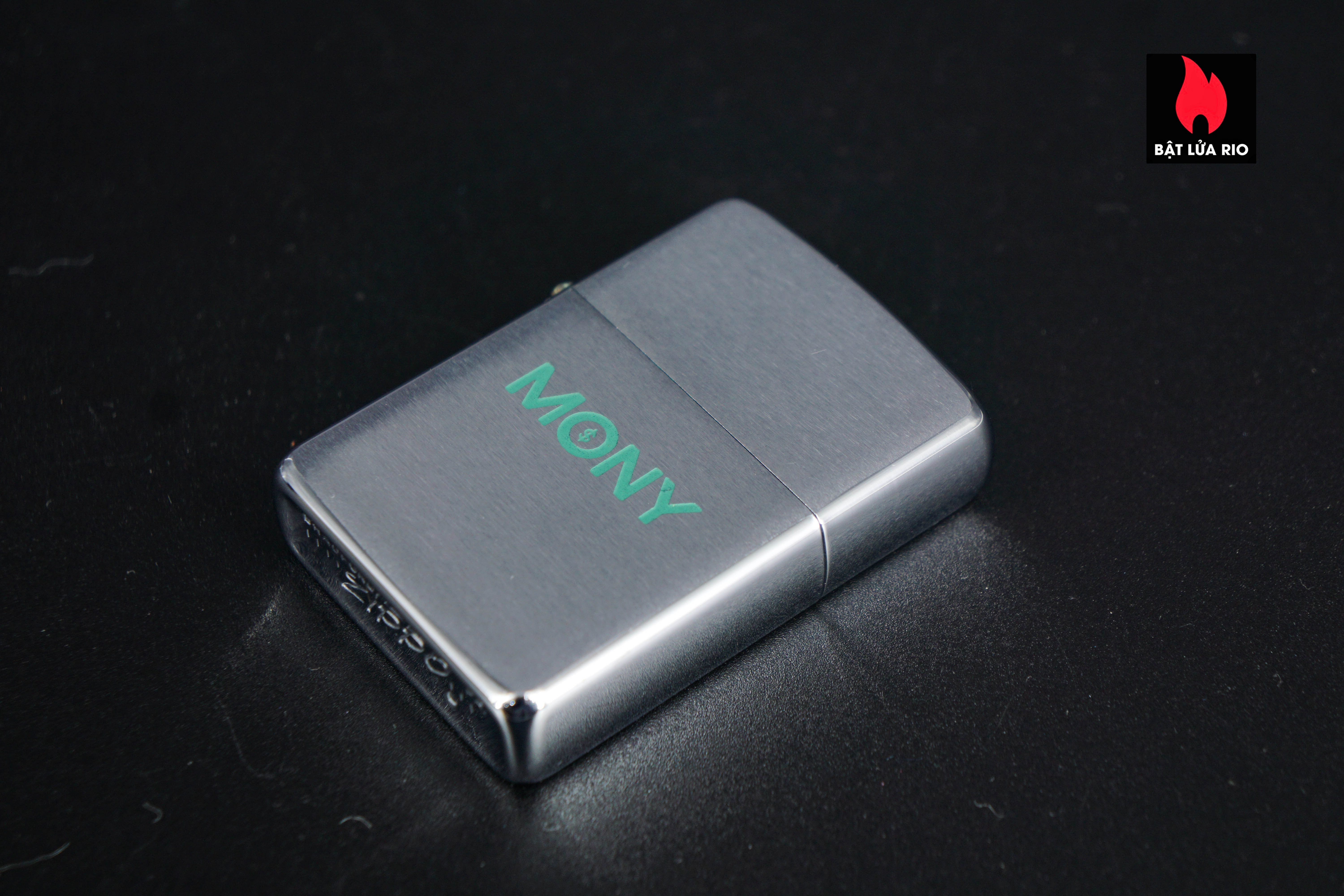 Zippo Xưa 1967 – Mony 9