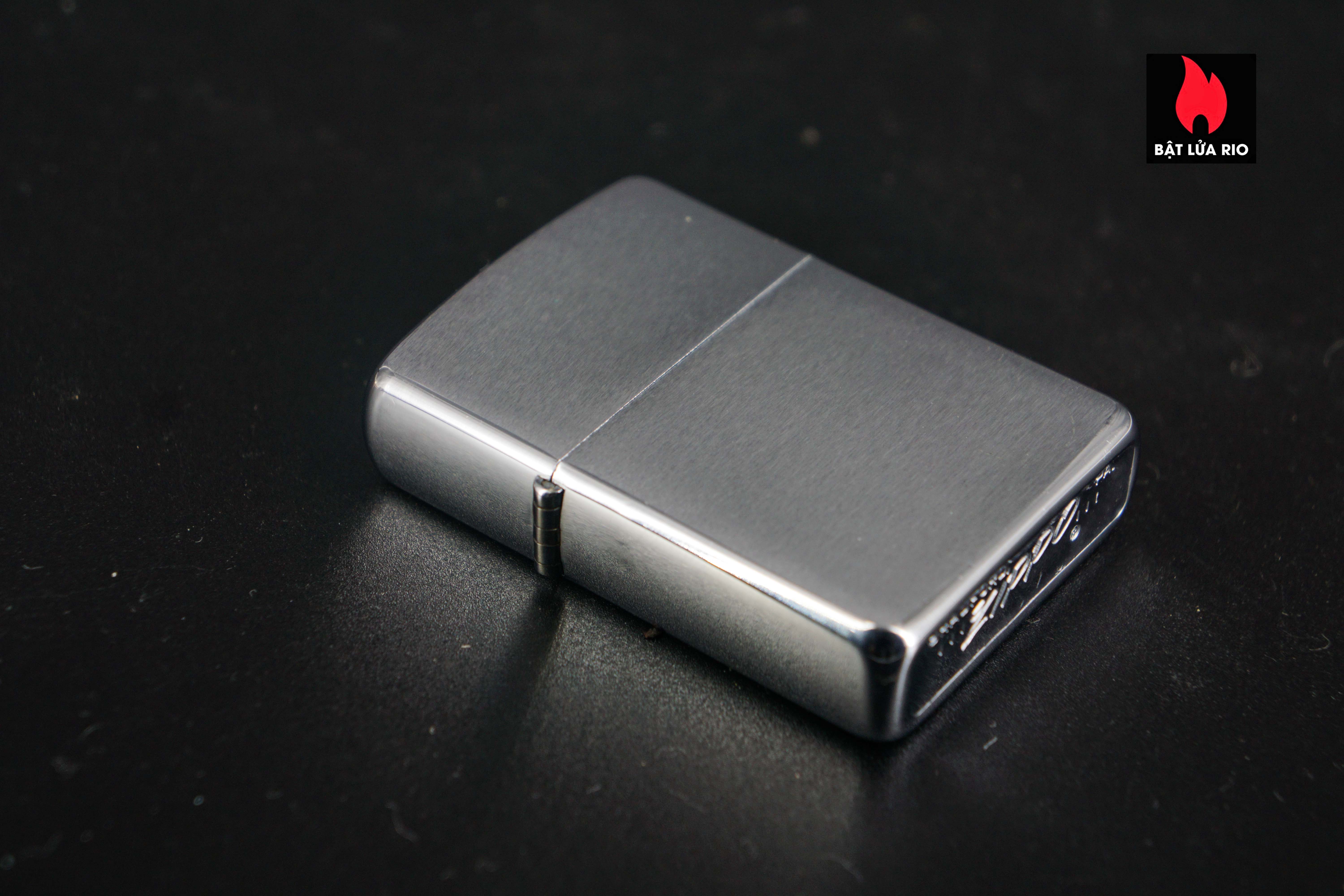 Zippo Xưa 1968 – Plain – Trơn 2 Mặt – Brushed Chrome 71 Zippo Xưa 1968 – Plain – Trơn 2 Mặt – Brushed Chrome 16