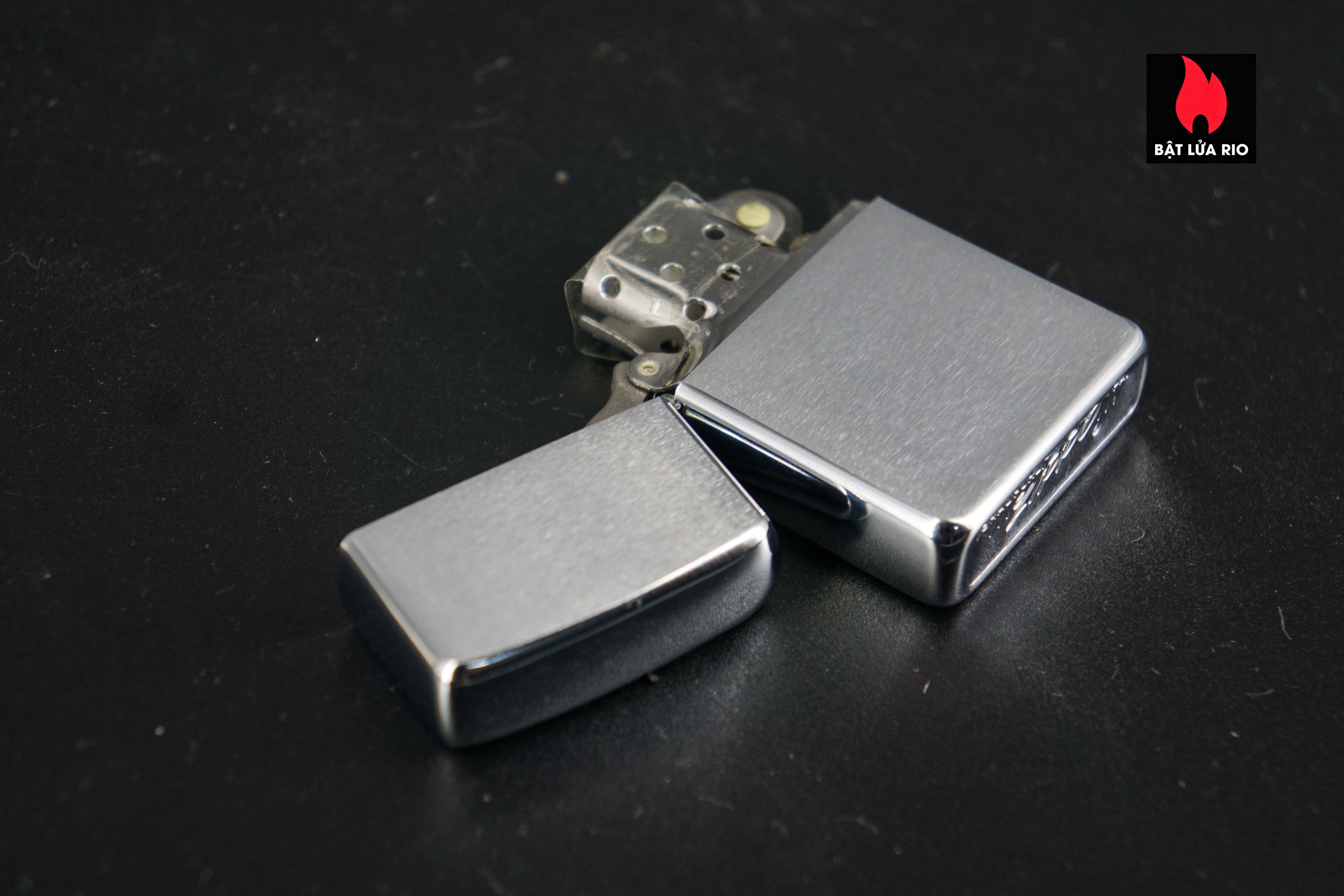 Zippo Xưa 1968 – Plain – Trơn 2 Mặt – Brushed Chrome 72 Zippo Xưa 1968 – Plain – Trơn 2 Mặt – Brushed Chrome 17