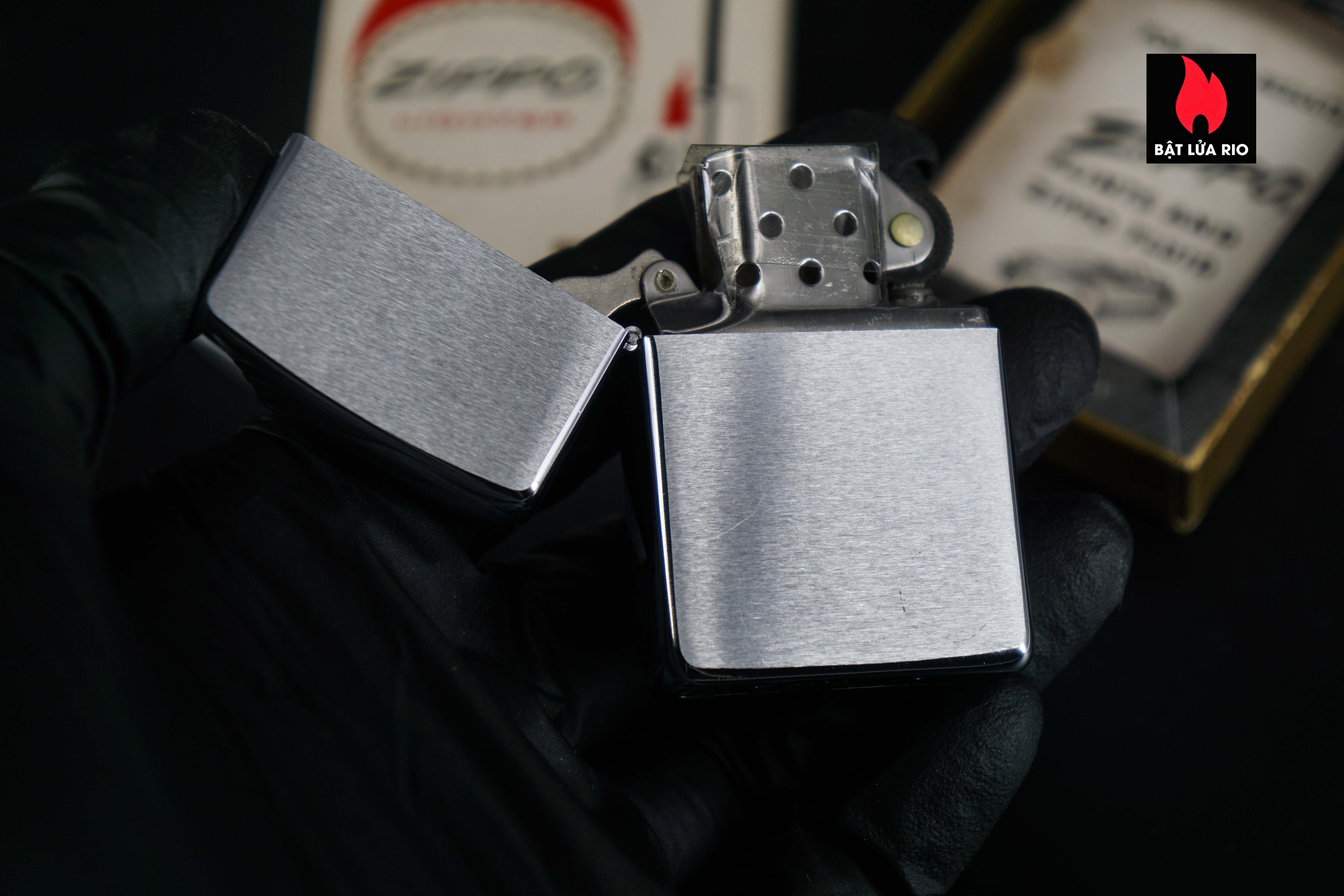 Zippo Xưa 1968 – Plain – Trơn 2 Mặt – Brushed Chrome 60 Zippo Xưa 1968 – Plain – Trơn 2 Mặt – Brushed Chrome 5