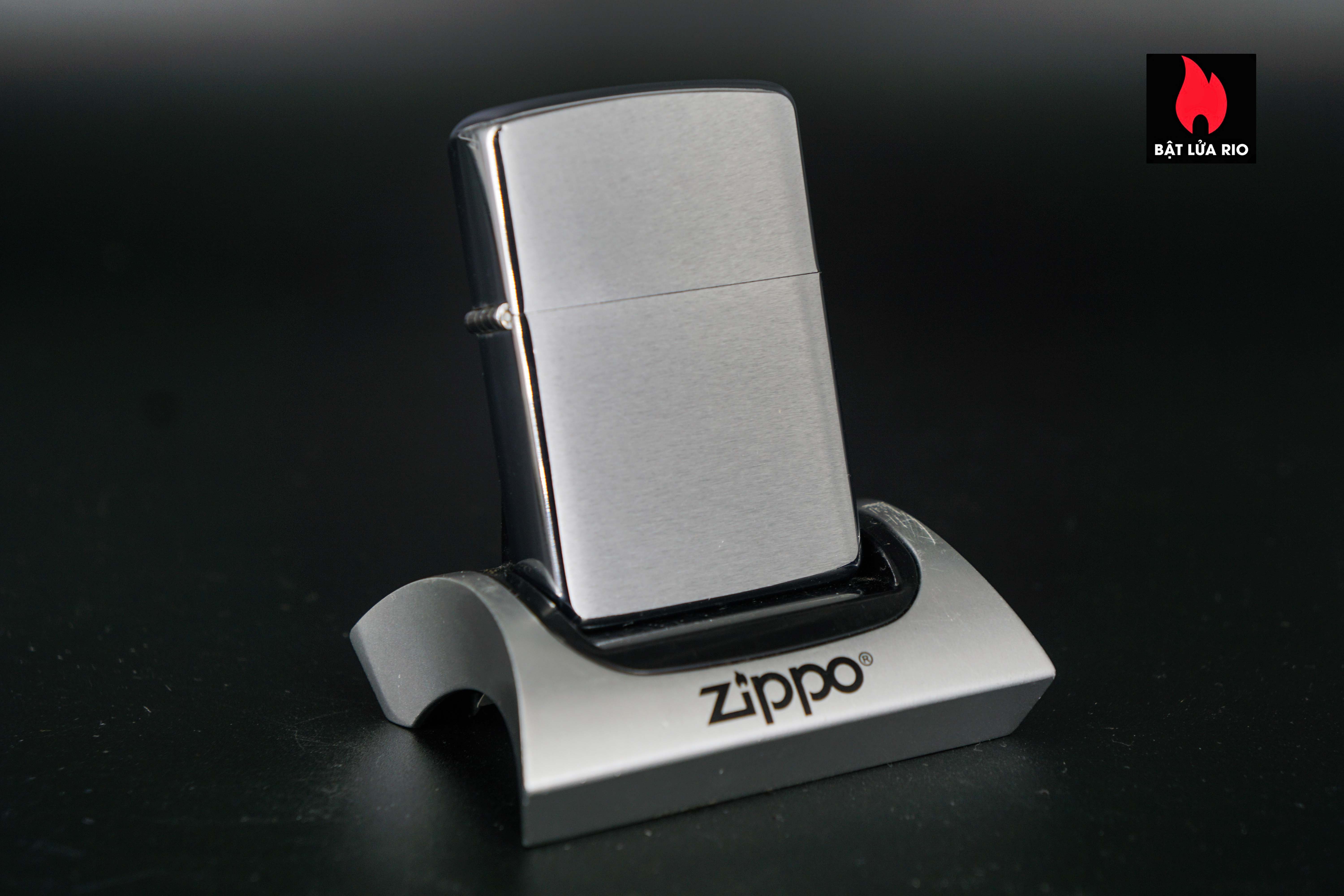 Zippo Xưa 1968 – Plain – Trơn 2 Mặt – Brushed Chrome 74 Zippo Xưa 1968 – Plain – Trơn 2 Mặt – Brushed Chrome