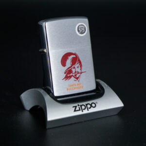 Zippo Xưa 1975 – Tampa Bay Buccaneers 5