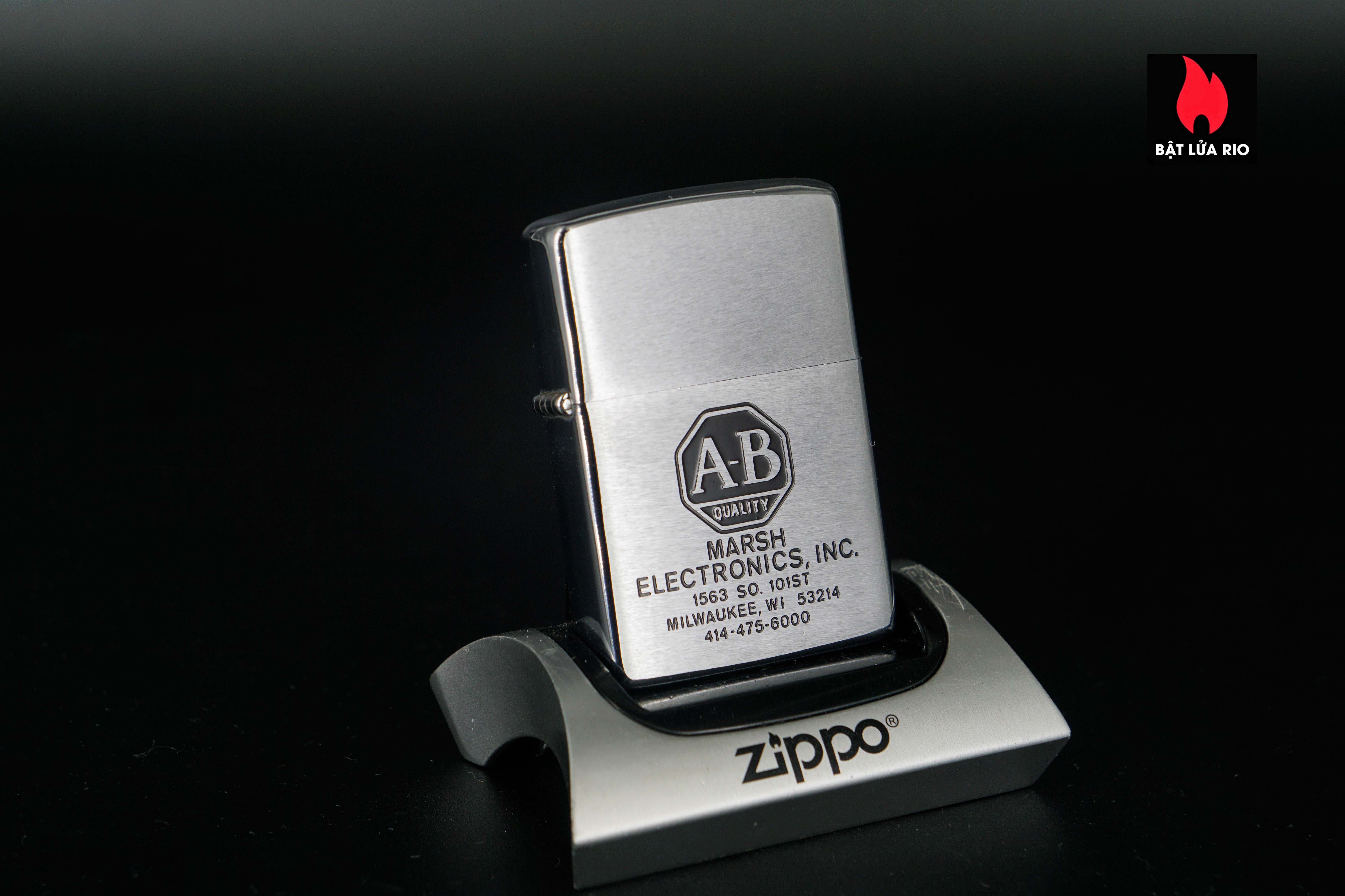 Zippo Xưa 1978 – Marsh Electronics, Inc. 48 Zippo Xưa 1978 – Marsh Electronics, Inc.
