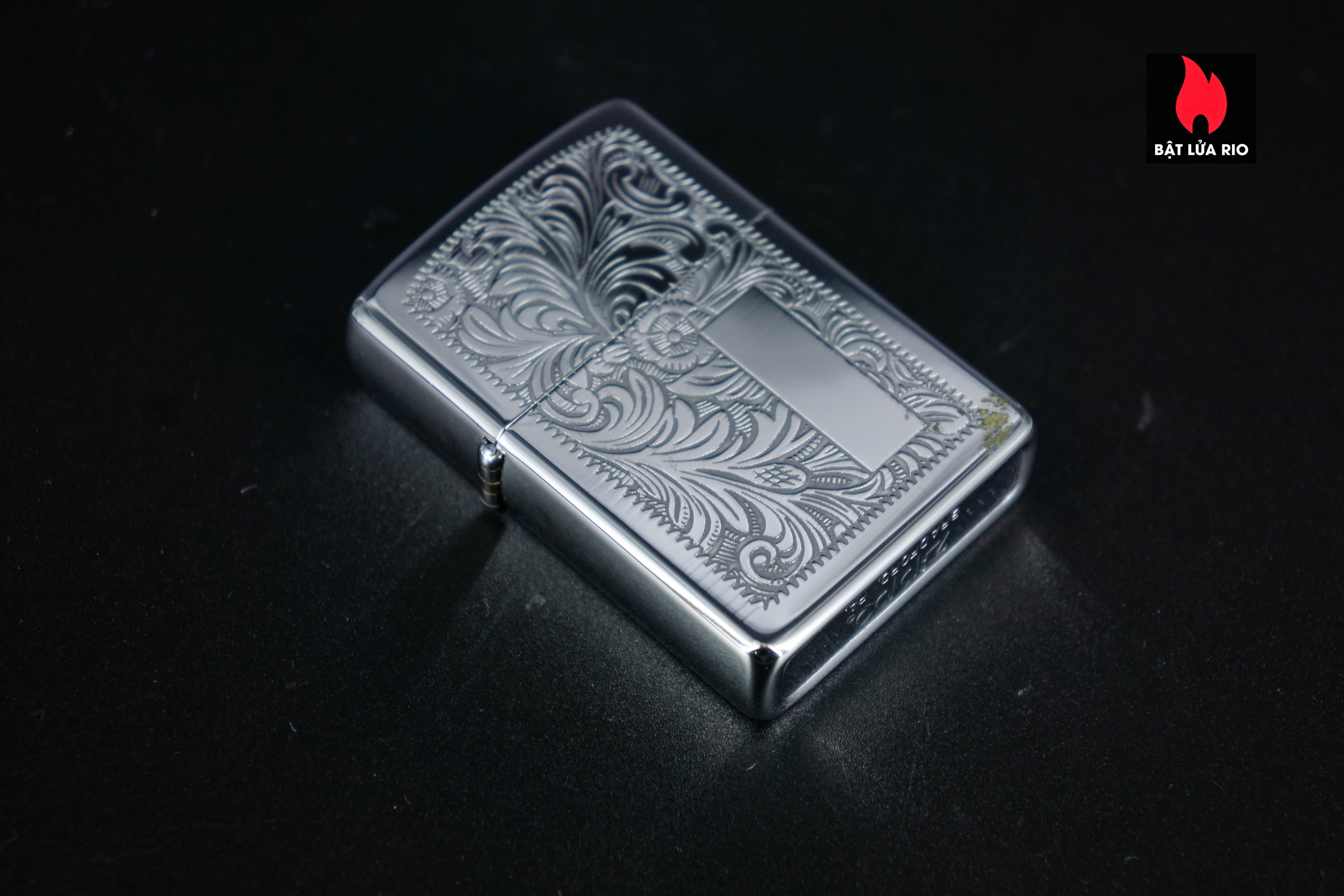 Zippo Xưa 1984 – Venetian – Hoa Văn Ý 5