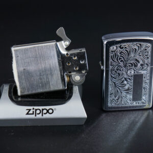 Zippo Xưa 1984 – Venetian – Hoa Văn Ý 6