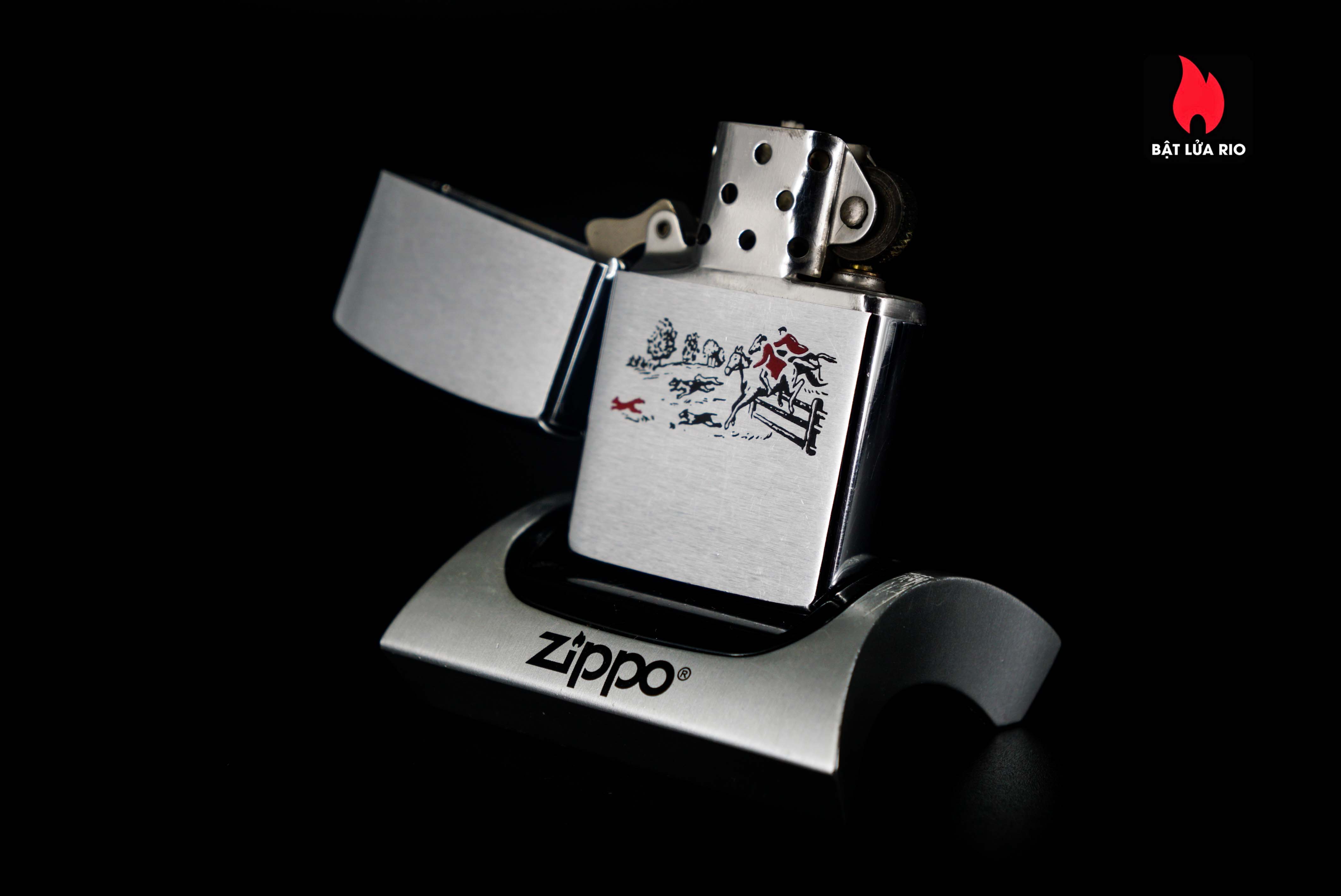 Zippo Xưa 1964 – Đua Ngựa 11