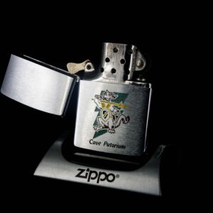 Zippo Xưa 1966 – Cave Putorium 12