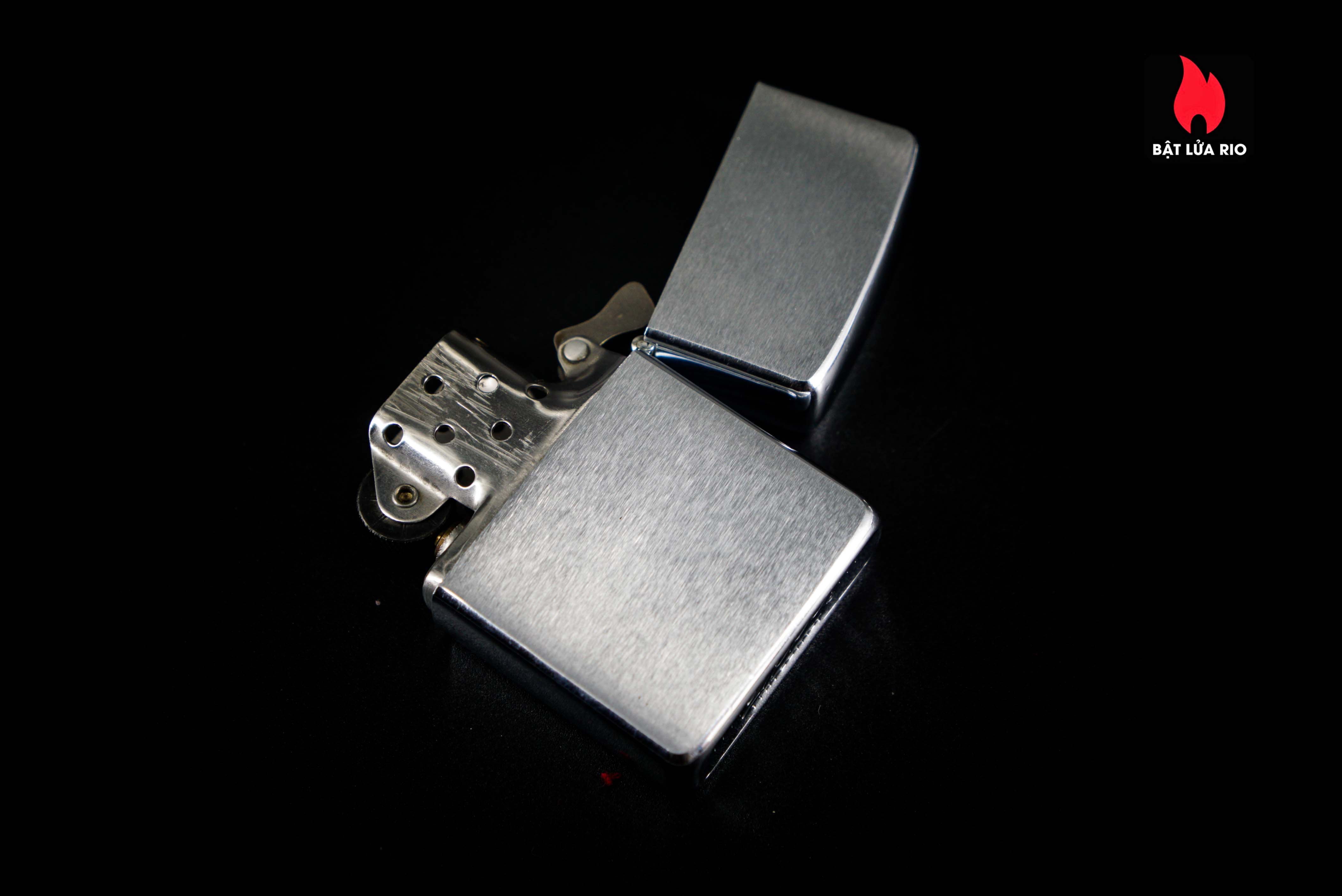 Zippo Xưa 1966 – Cave Putorium 16