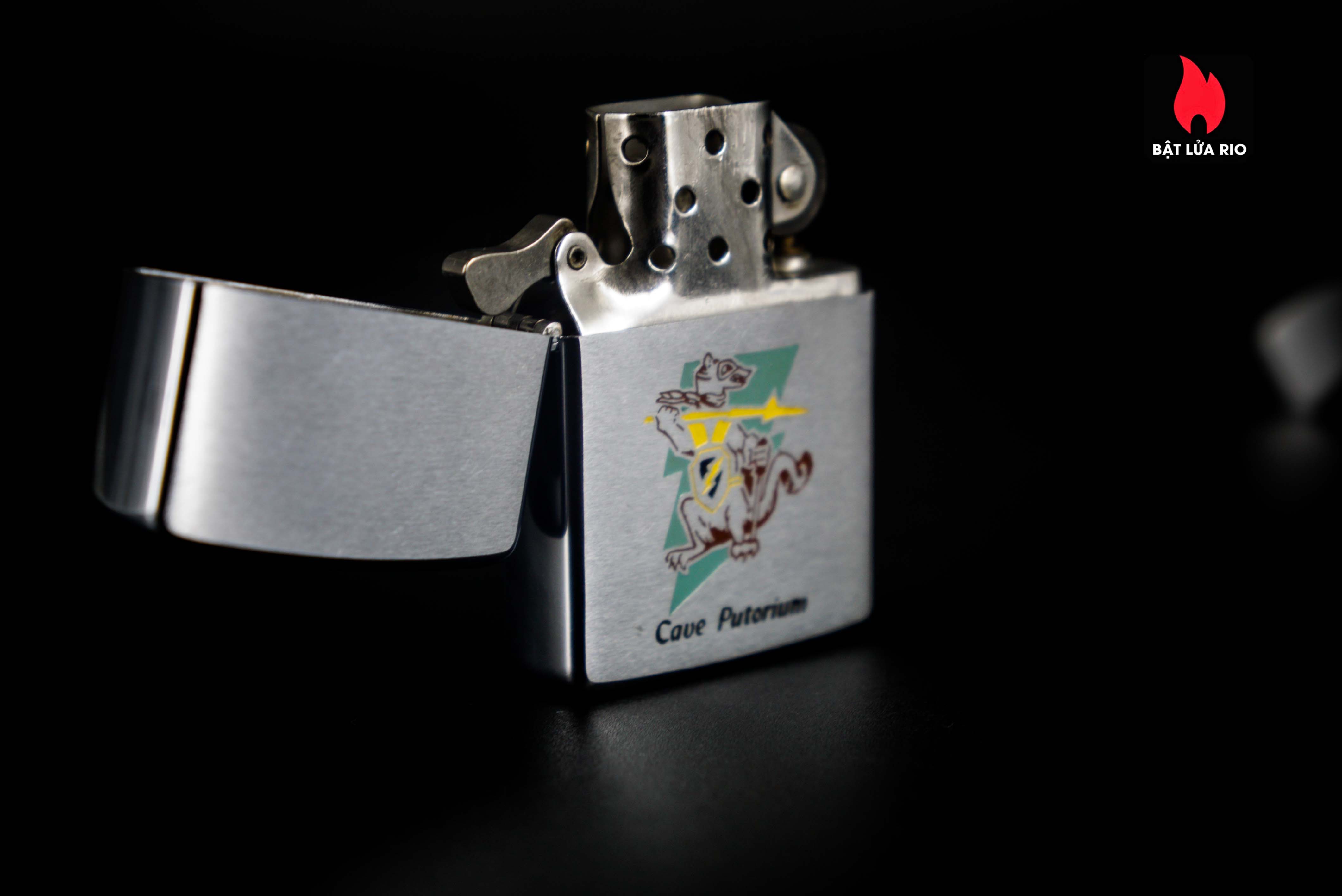 Zippo Xưa 1966 – Cave Putorium 6