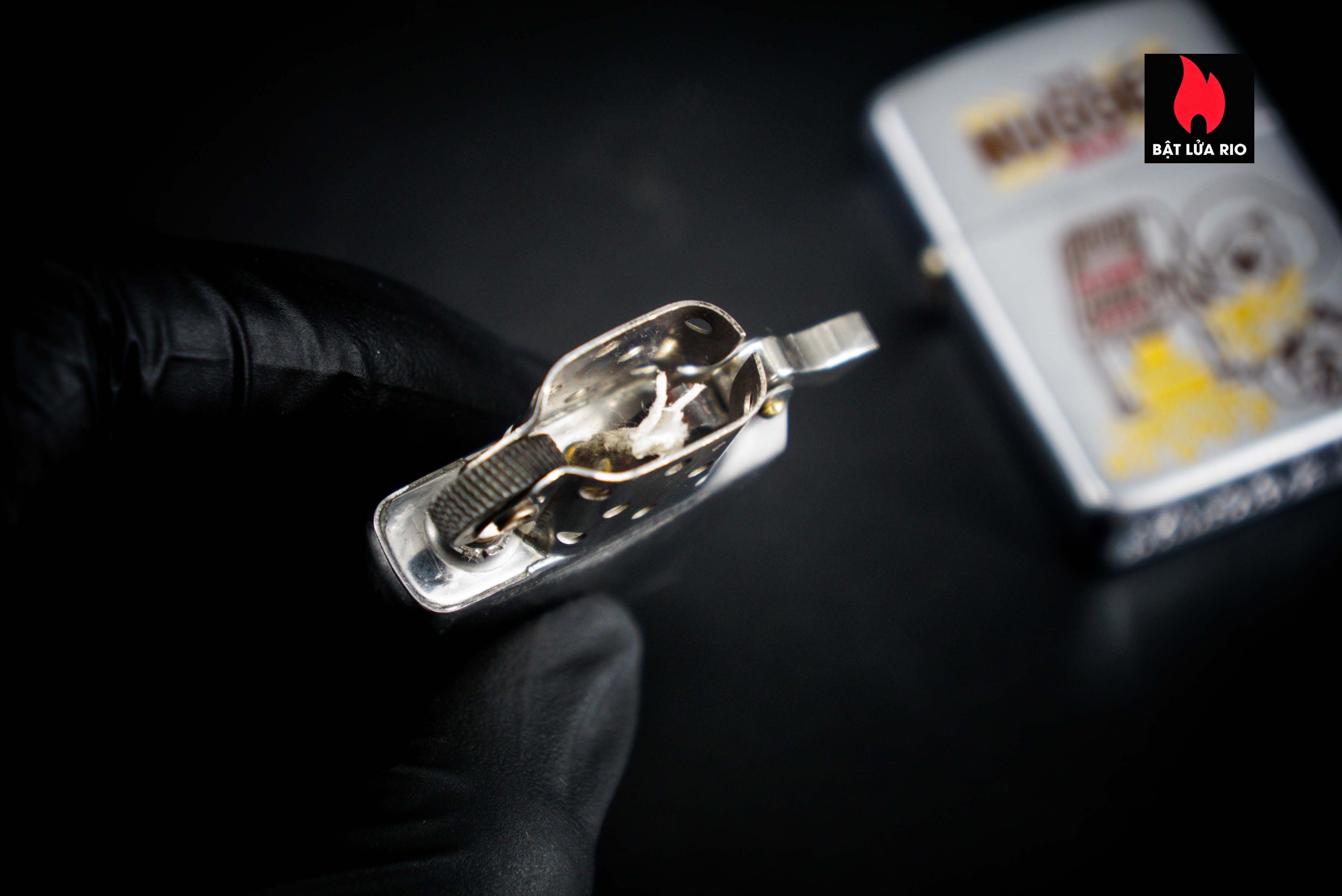 Zippo Xưa 1953-1954 – Nugget Reno 3