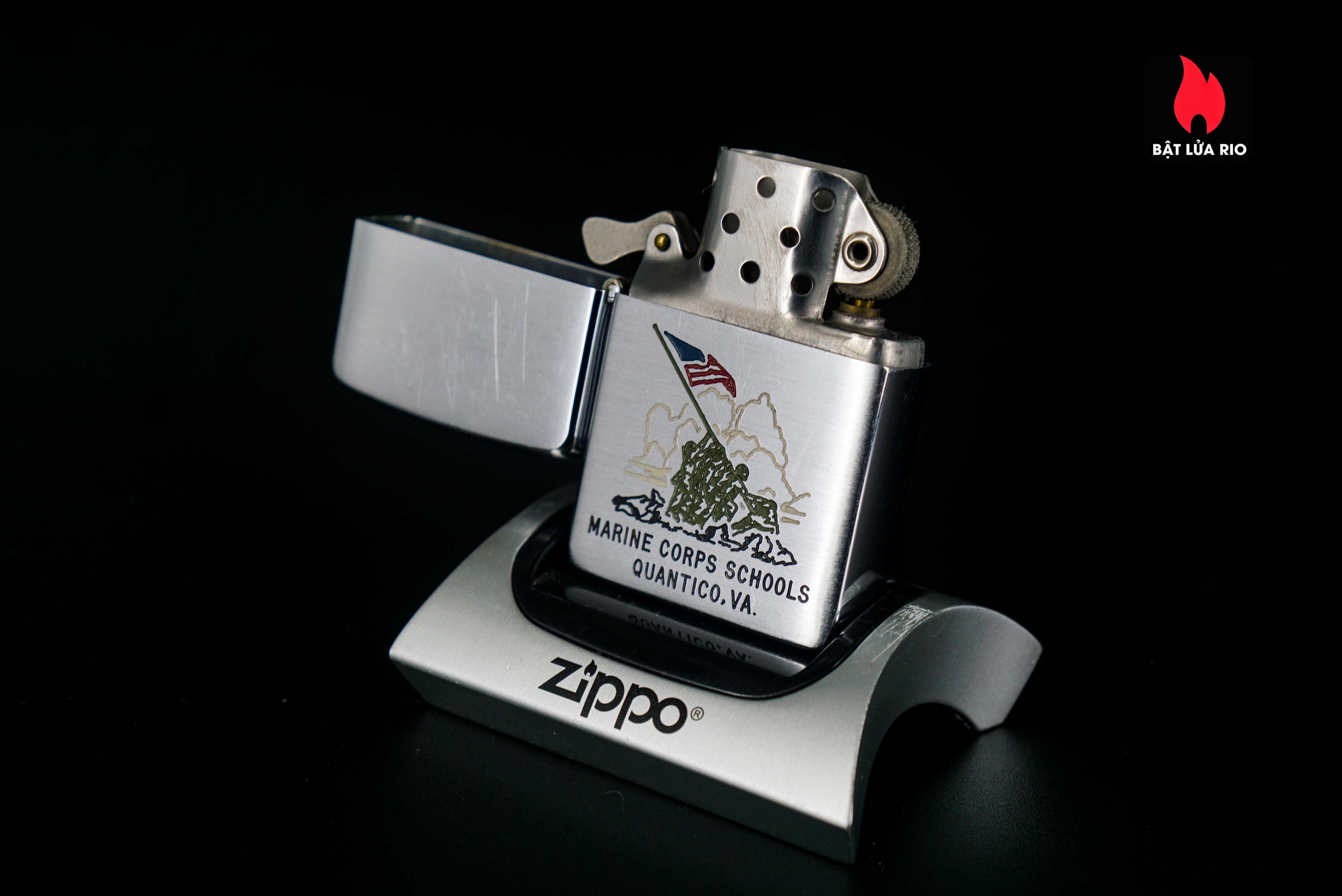 Zippo Xưa 1955 – Marine Corps School Quantico 37 Zippo Xưa 1955 – Marine Corps School Quantico 2