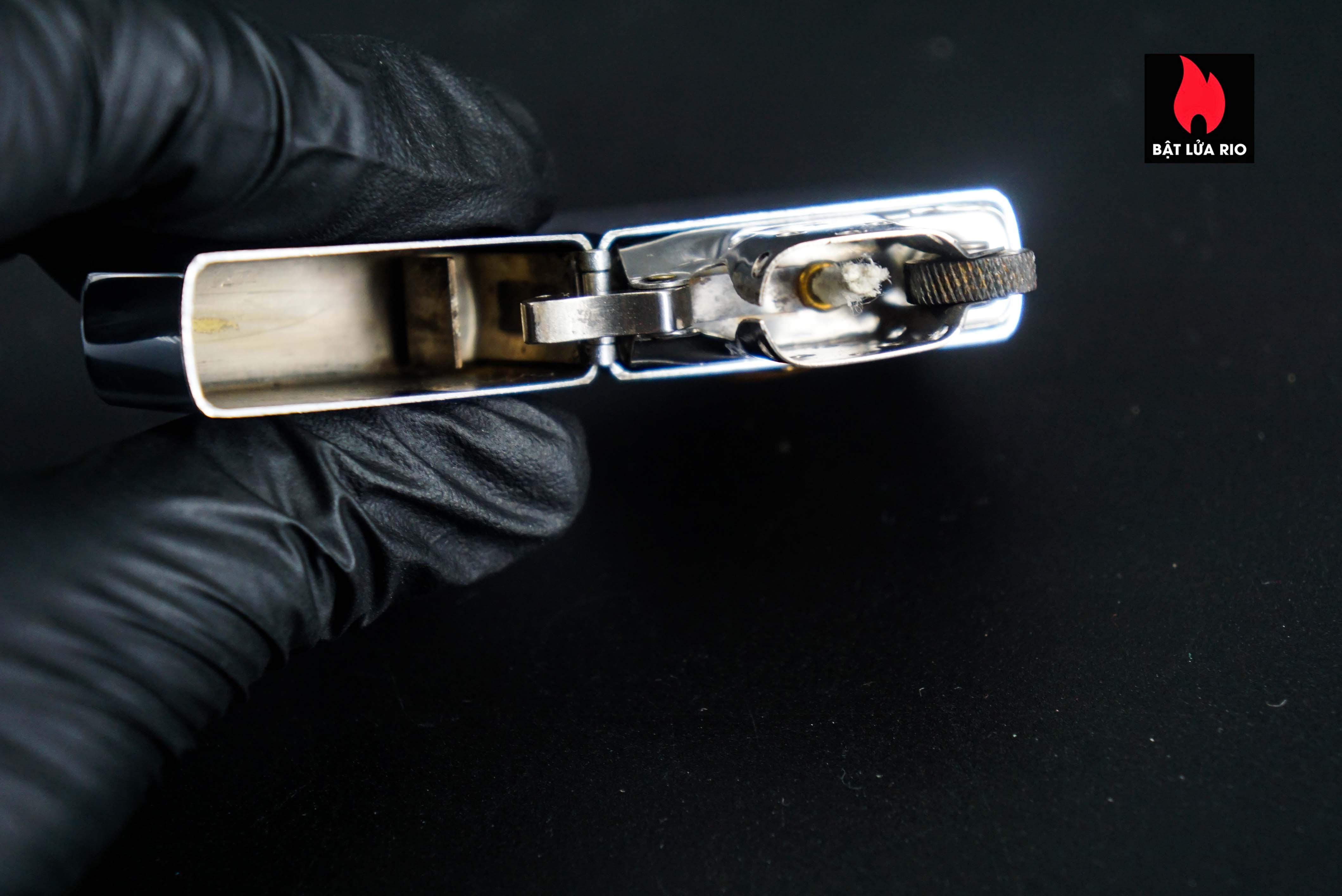 Zippo Xưa 1958 – Navajo - Chales Koll 16